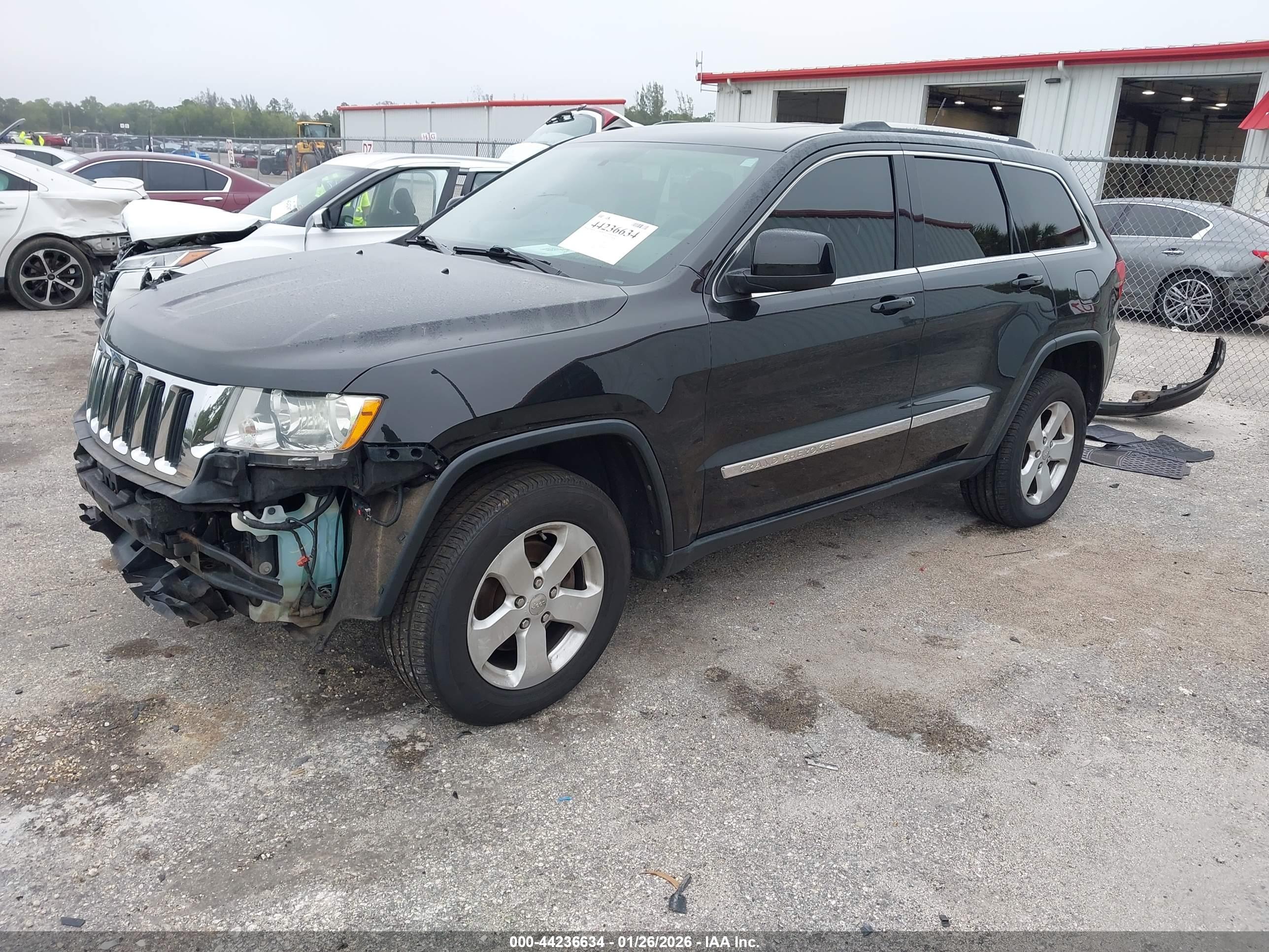 JEEP GRAND image 2
