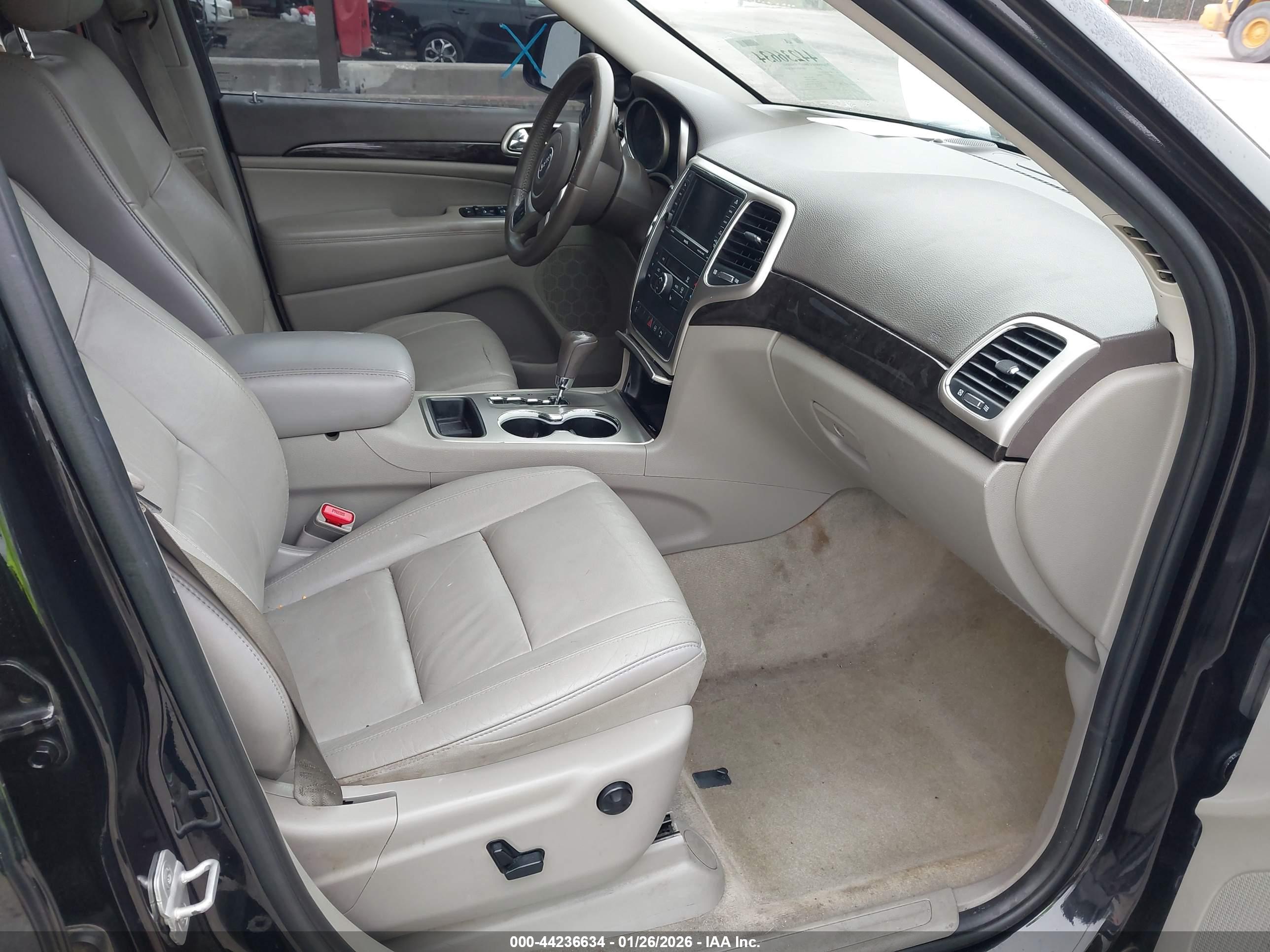 JEEP GRAND image 5