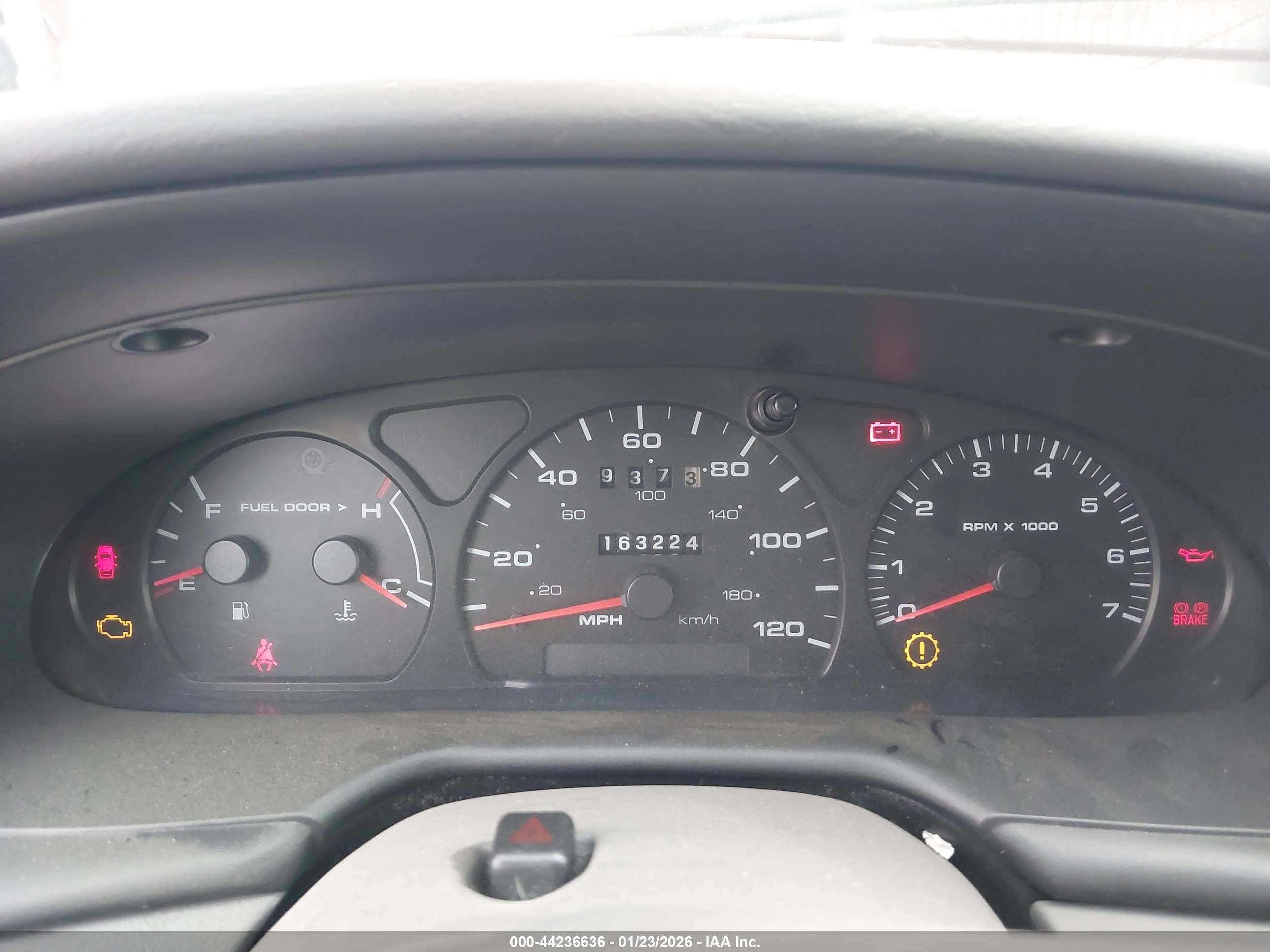 FORD TAURUS image 7