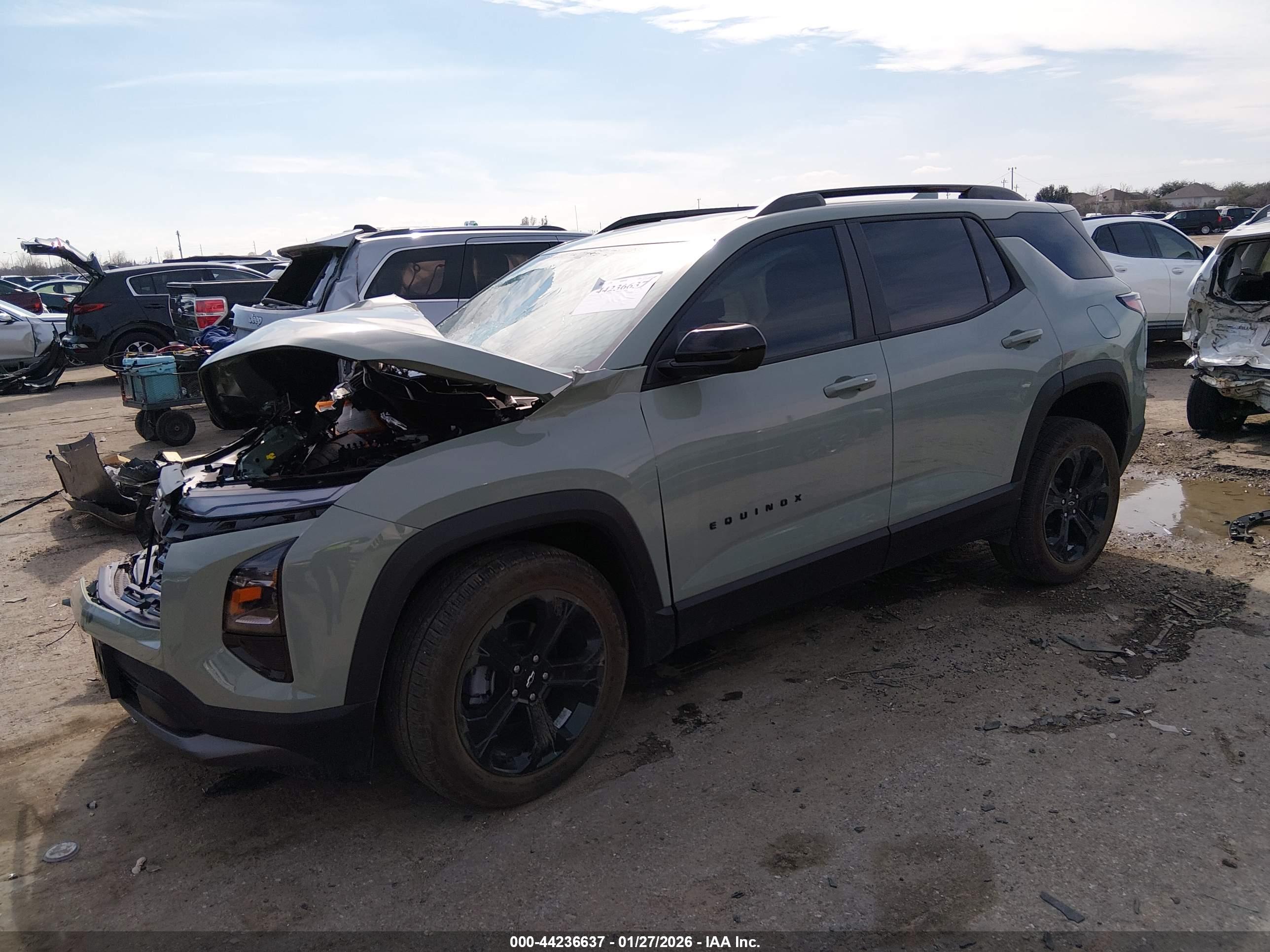 CHEVROLET EQUINOX image 2