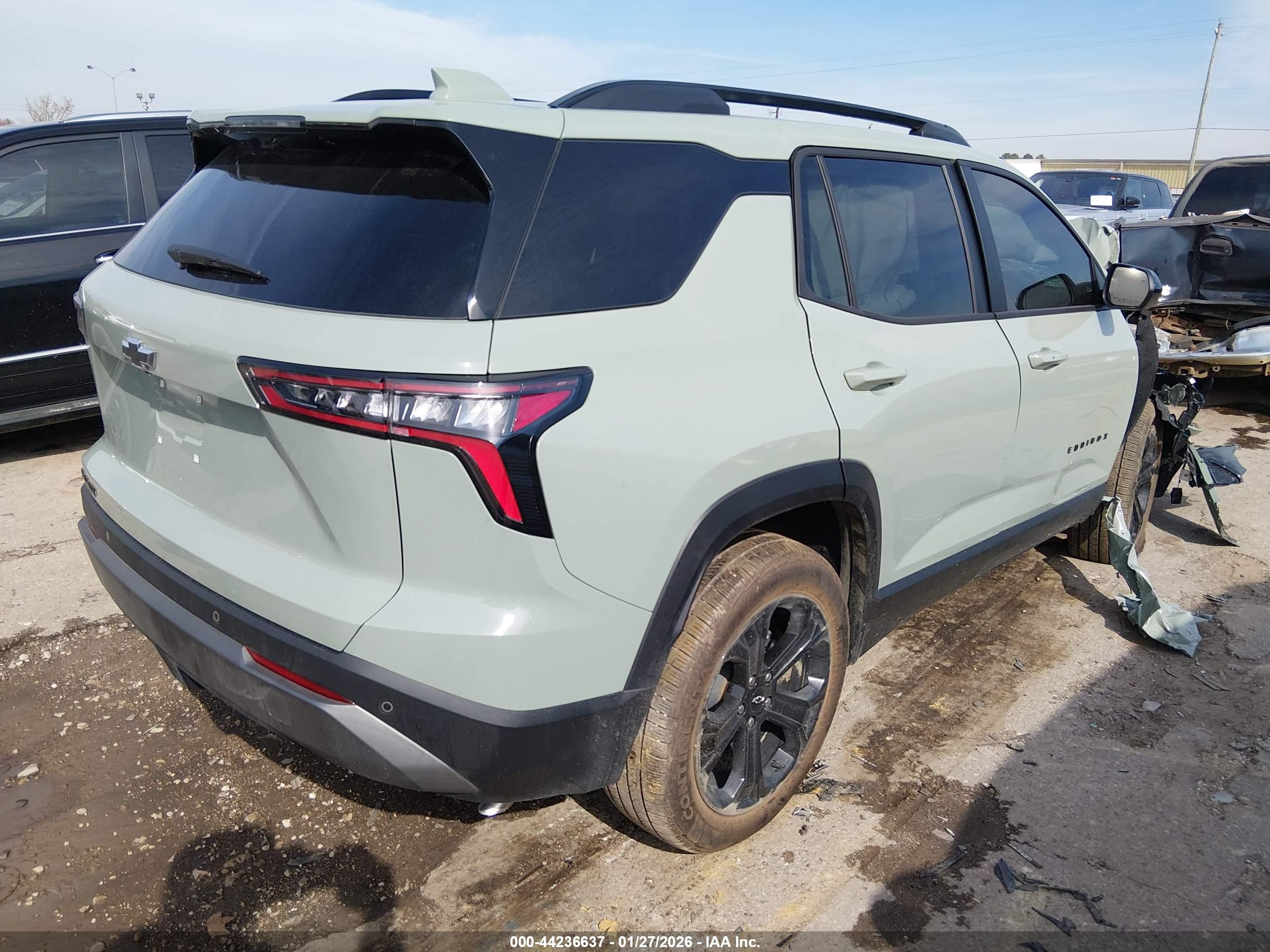 CHEVROLET EQUINOX image 4