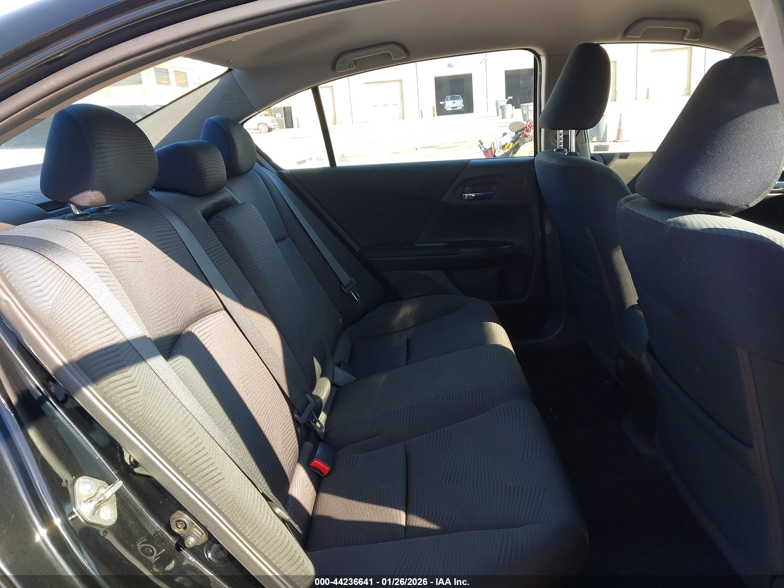 HONDA ACCORD image 8