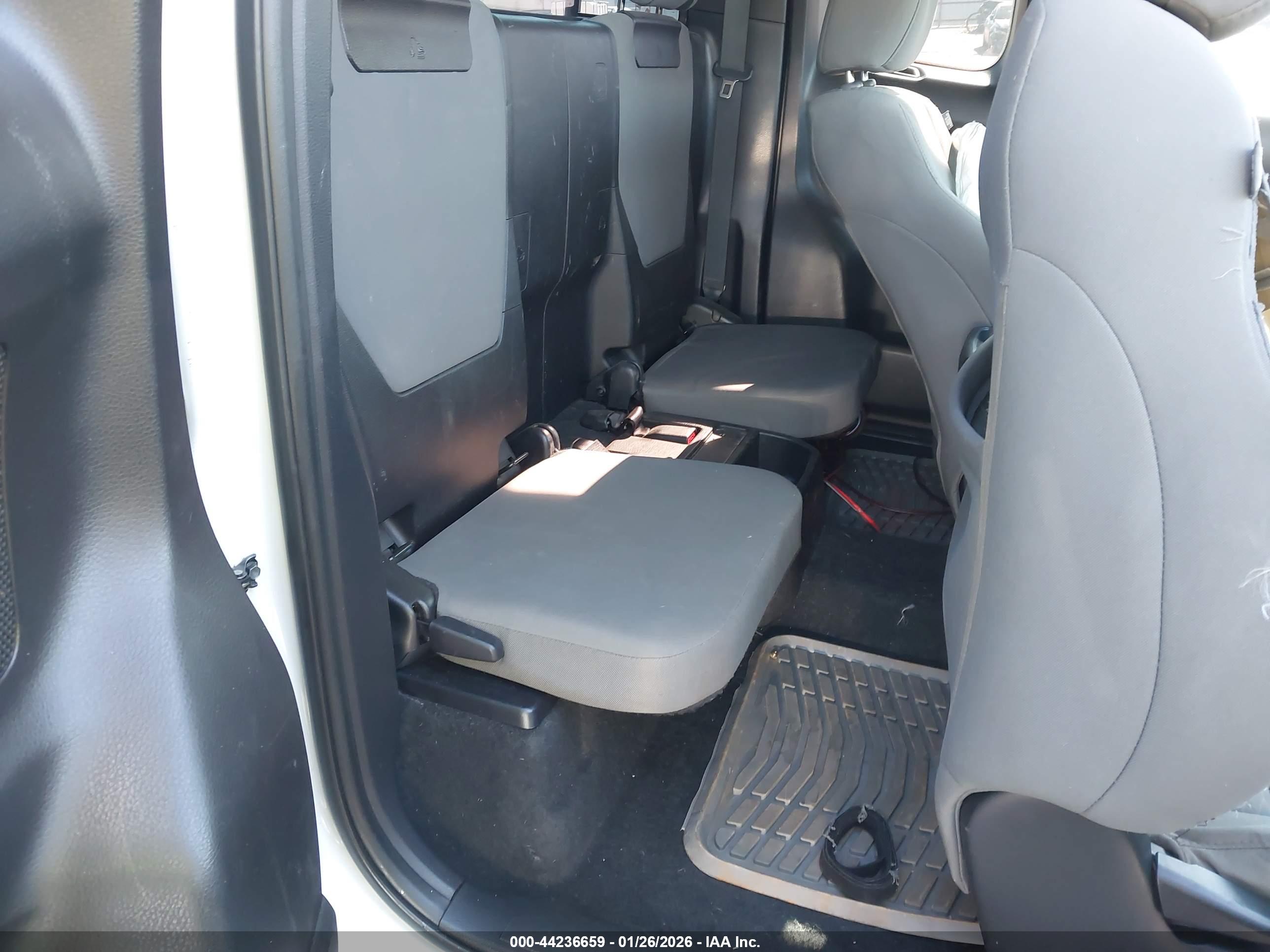 TOYOTA TACOMA image 8