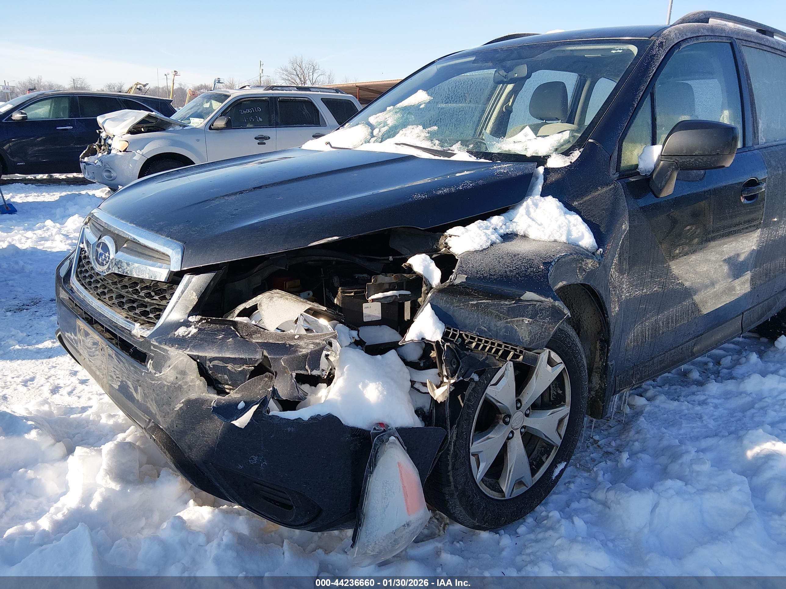 SUBARU FORESTER image 6