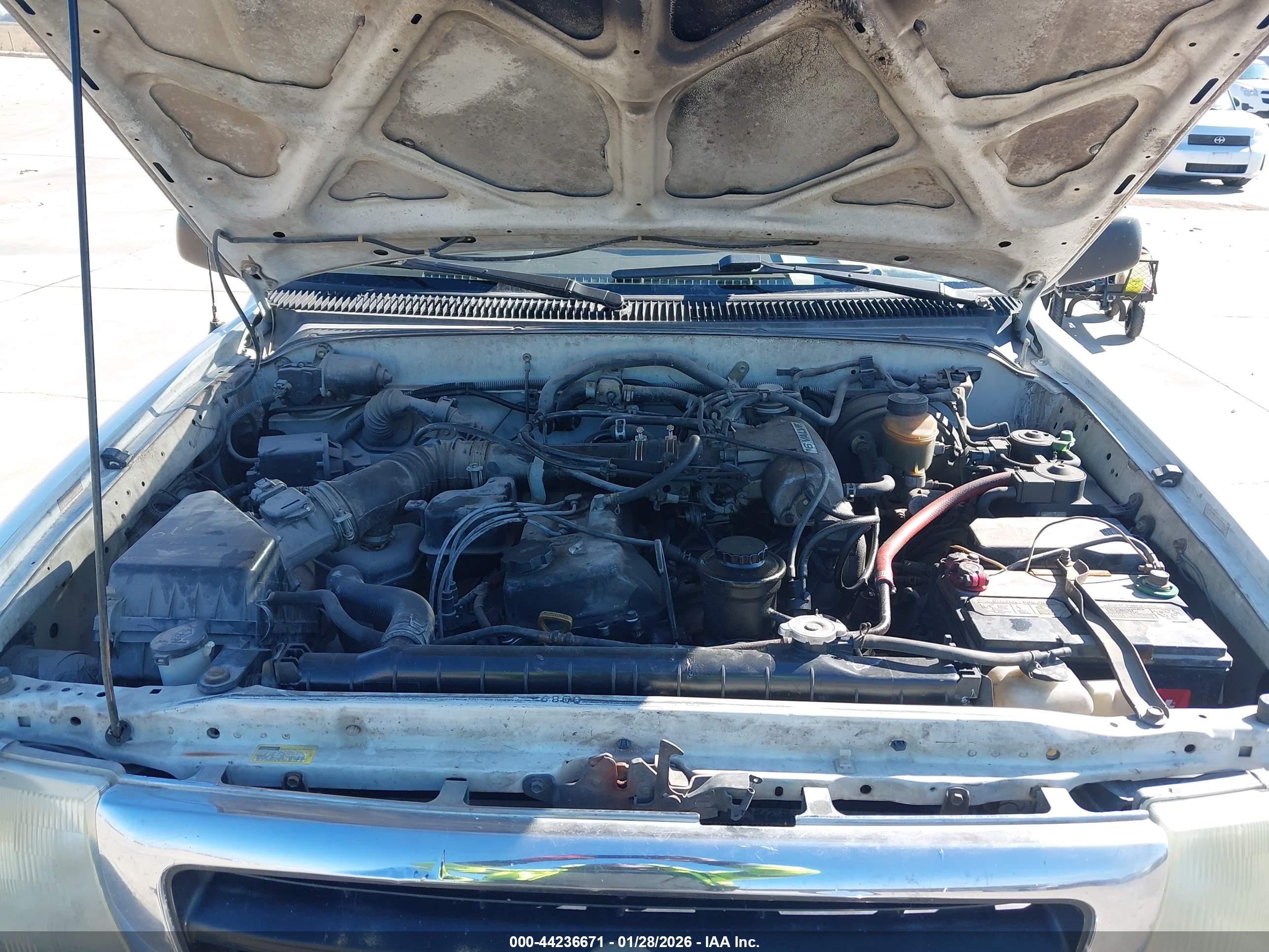 TOYOTA TACOMA image 10