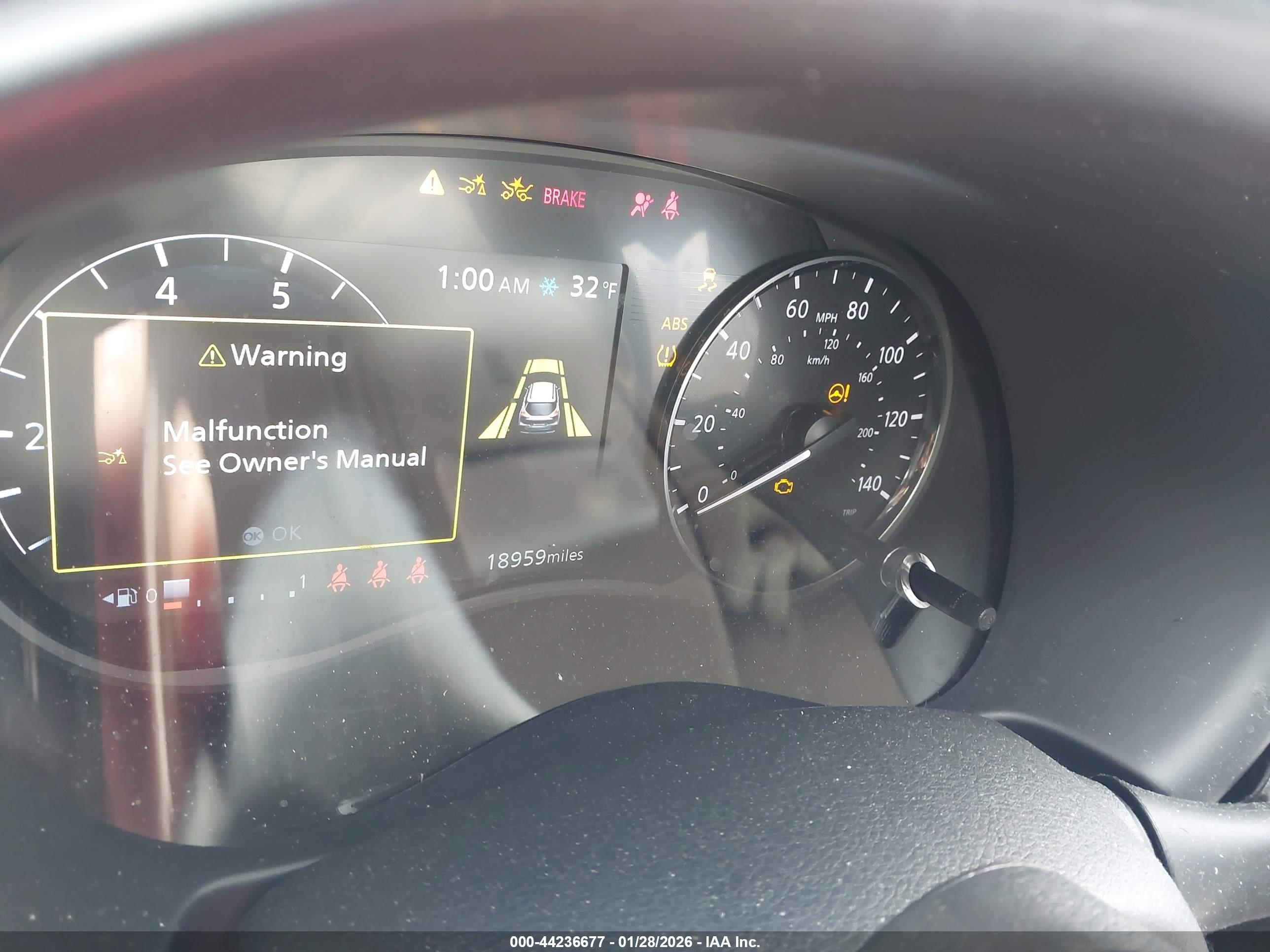 NISSAN KICKS image 7