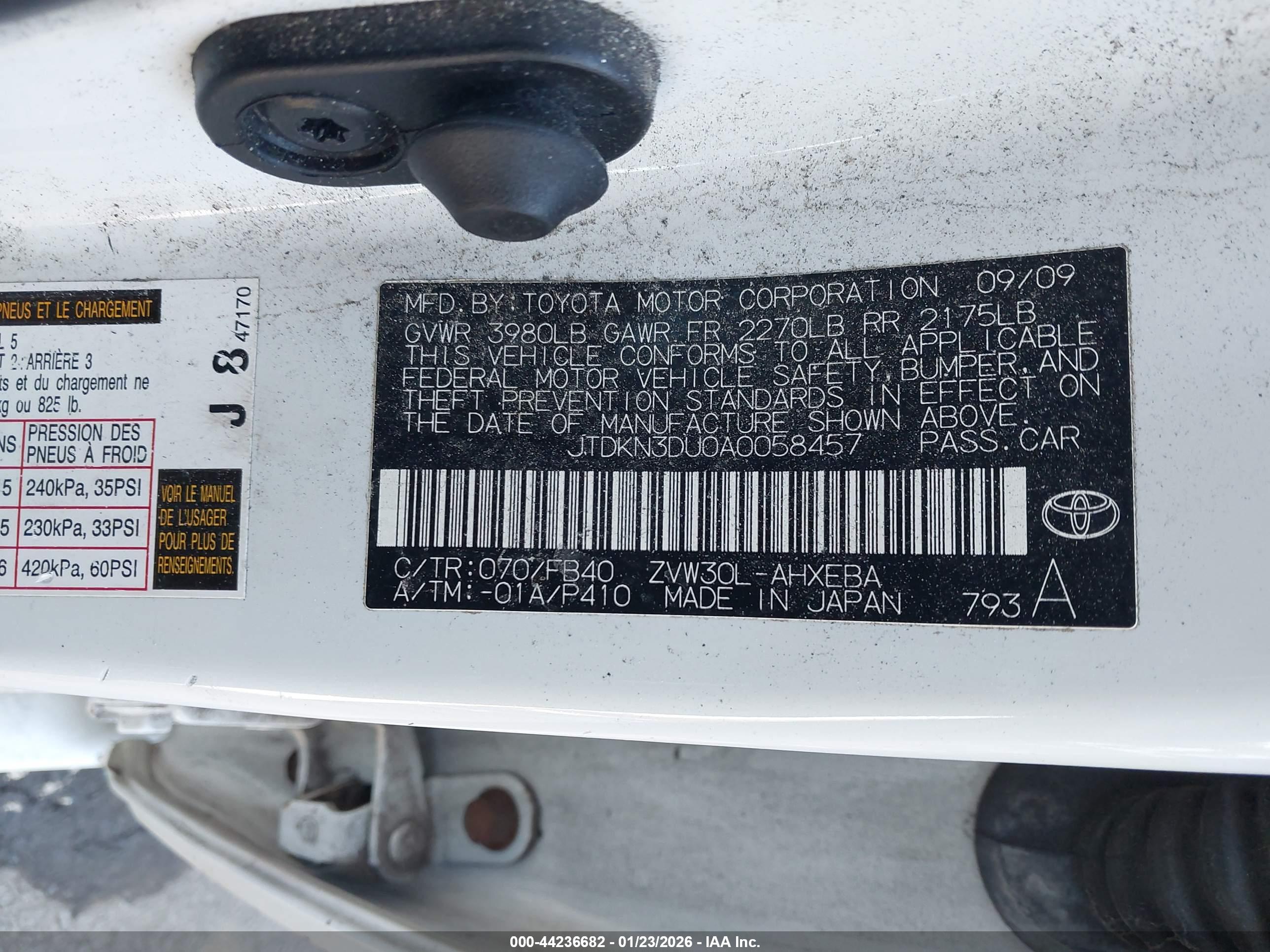 TOYOTA PRIUS image 9