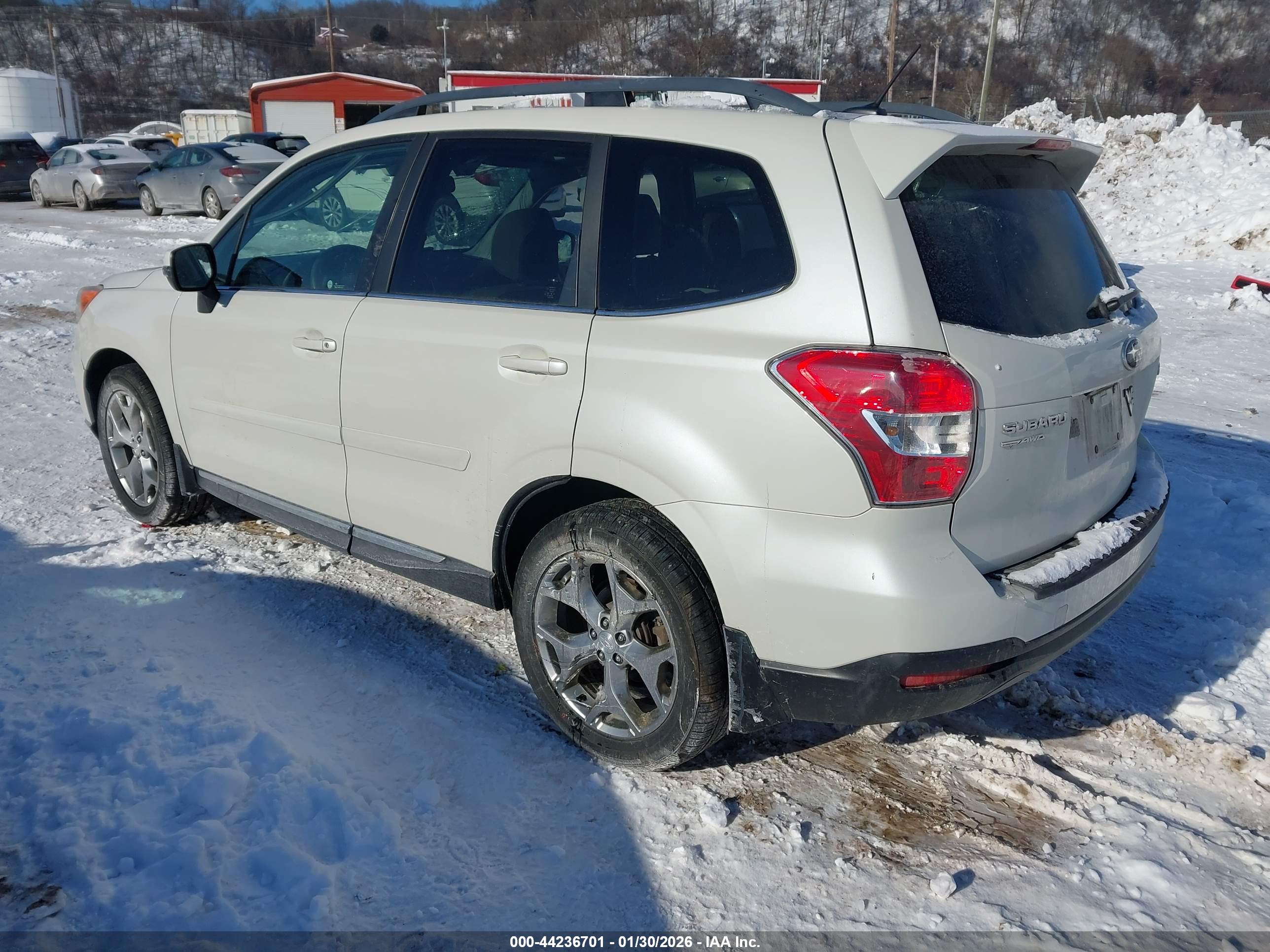 SUBARU FORESTER image 3