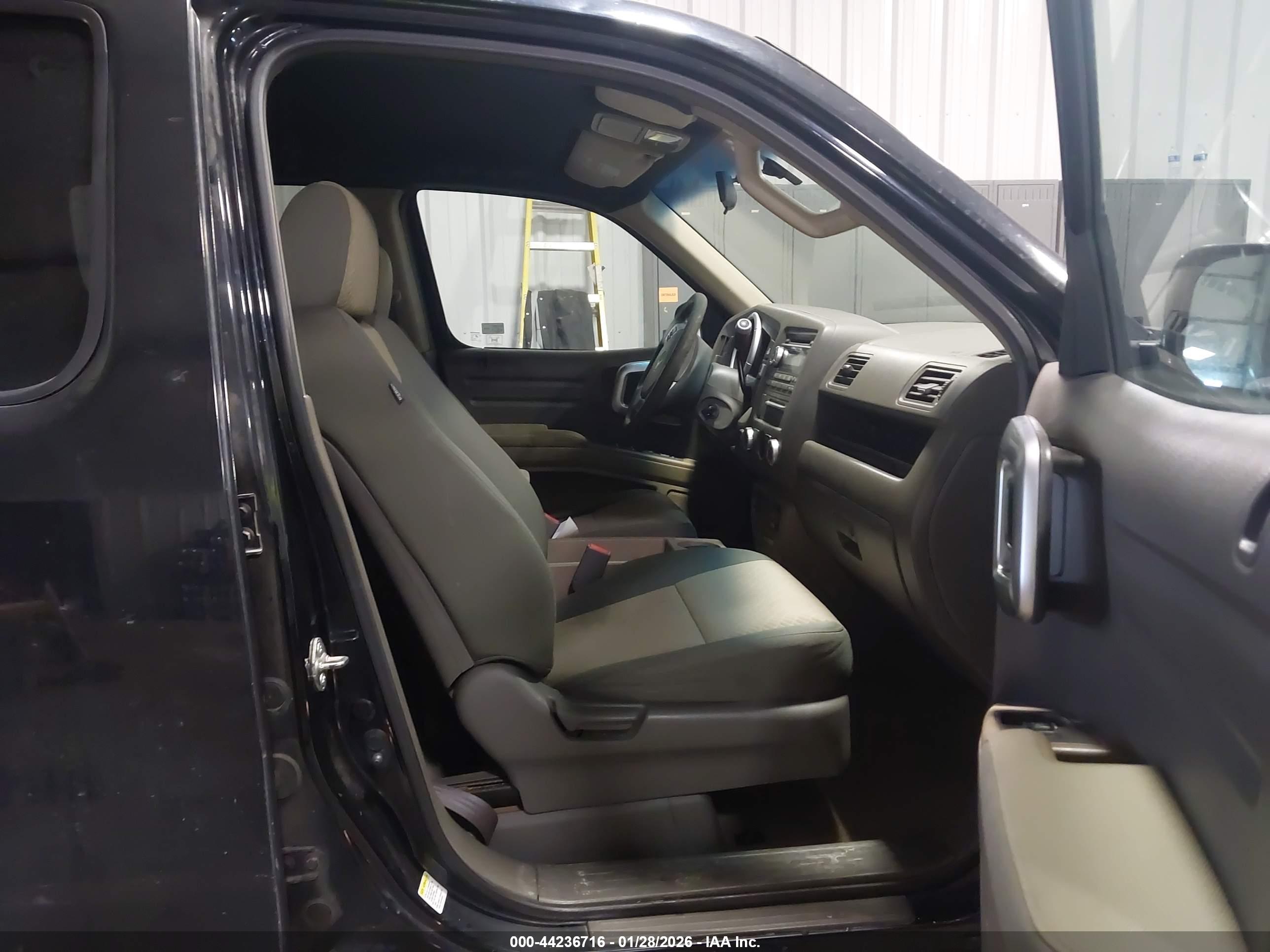 HONDA RIDGELINE image 5