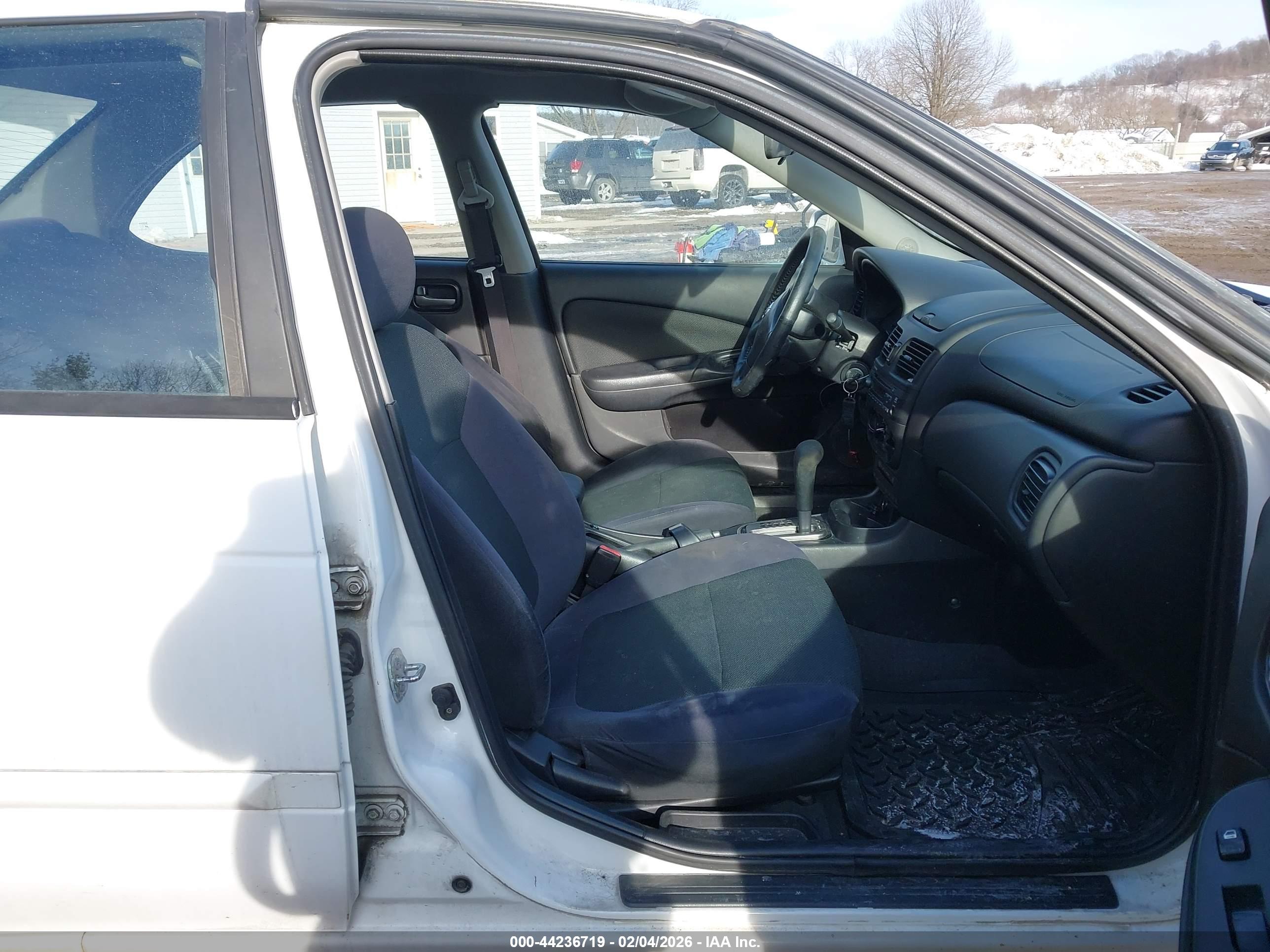 NISSAN SENTRA image 5
