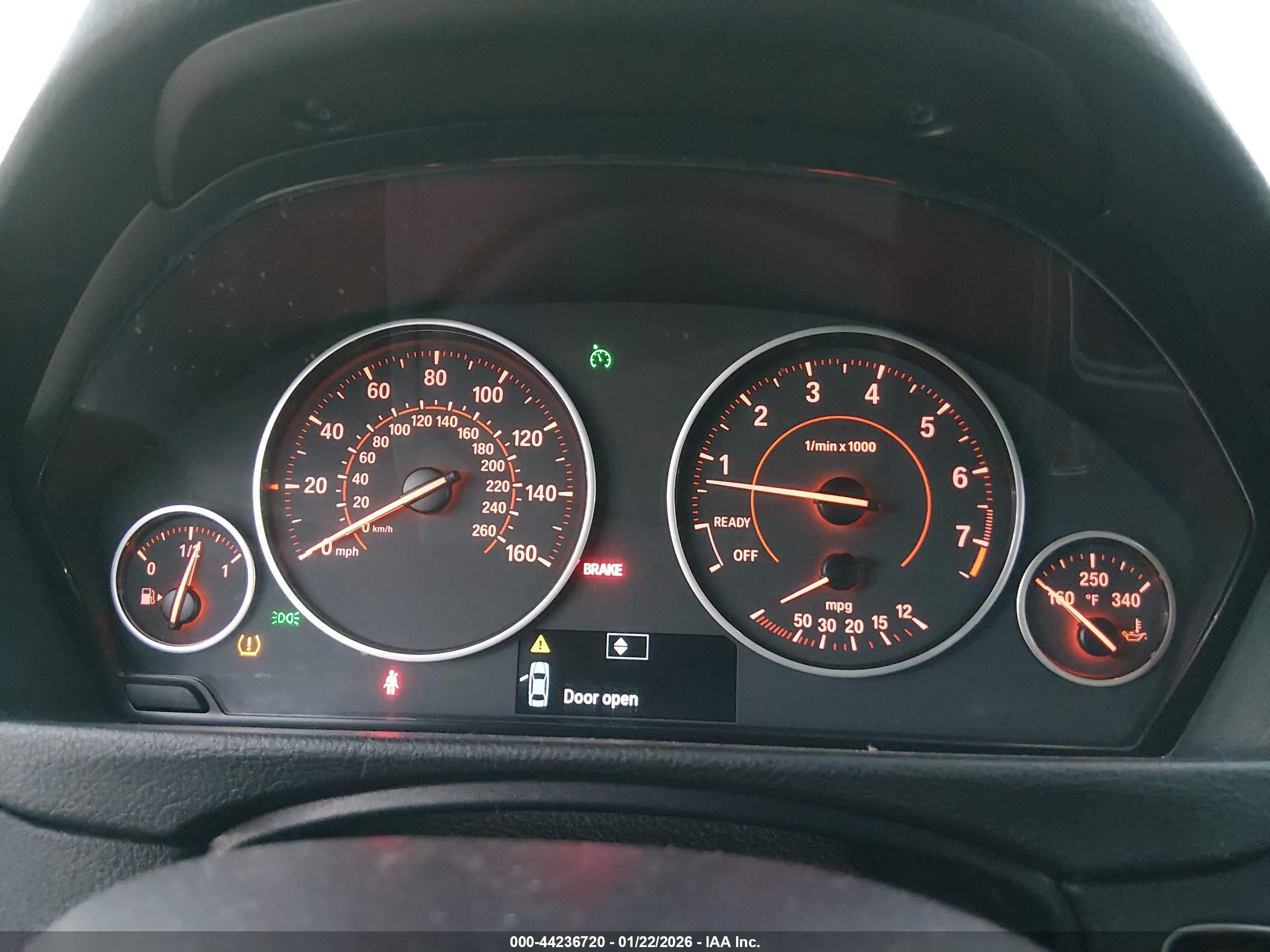 BMW 335I image 7