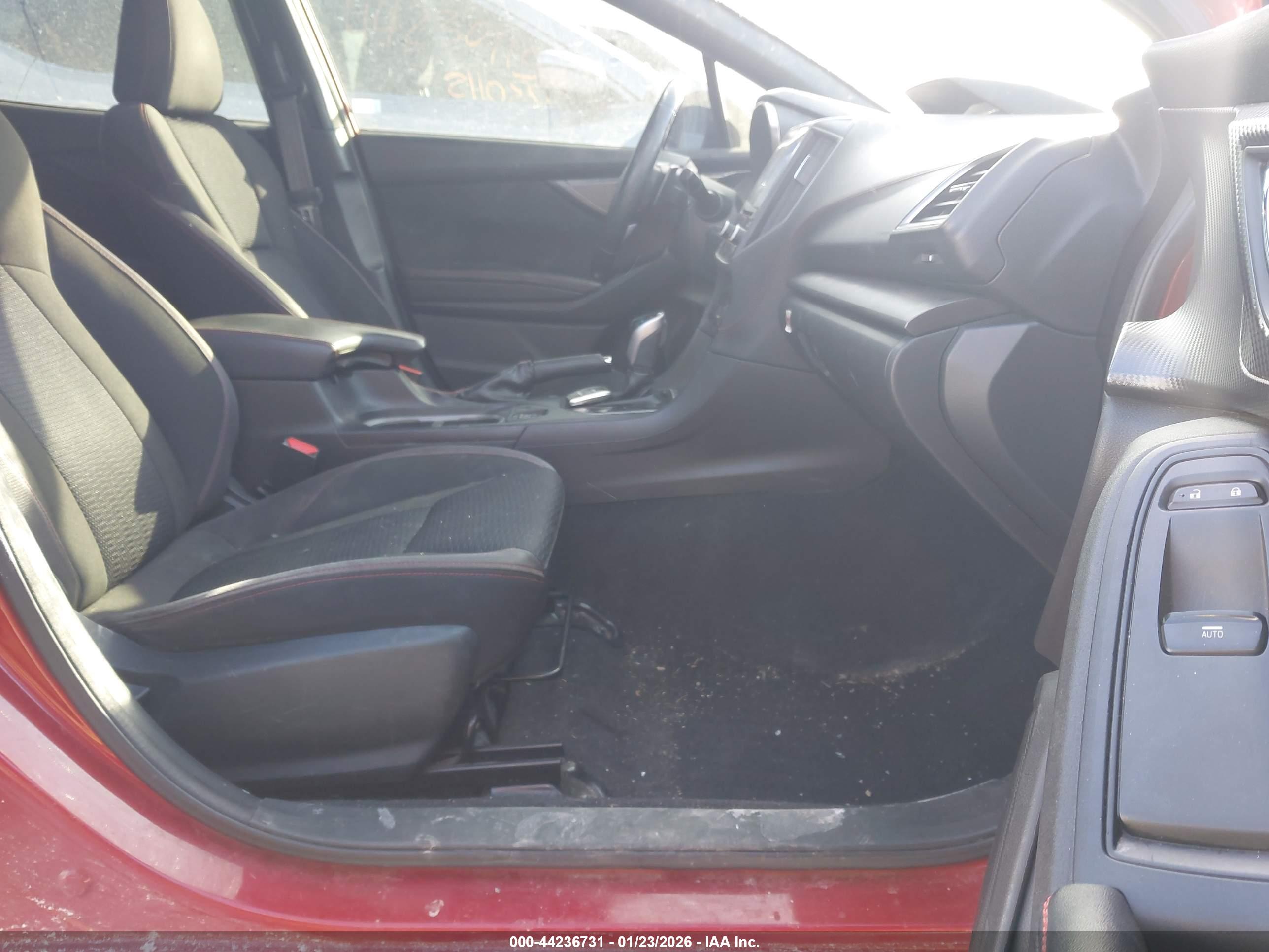 SUBARU IMPREZA image 5