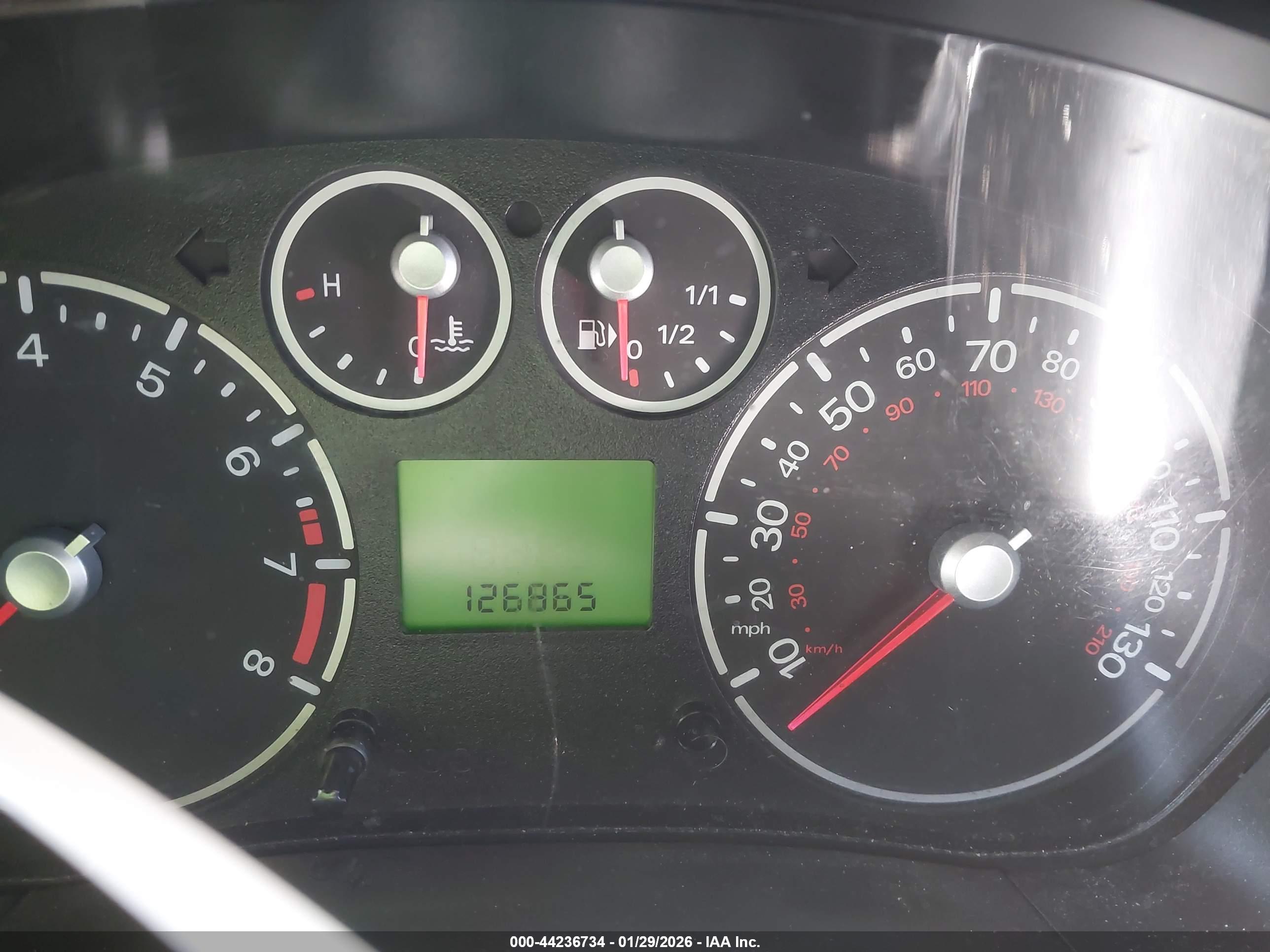 FORD TRANSIT image 7