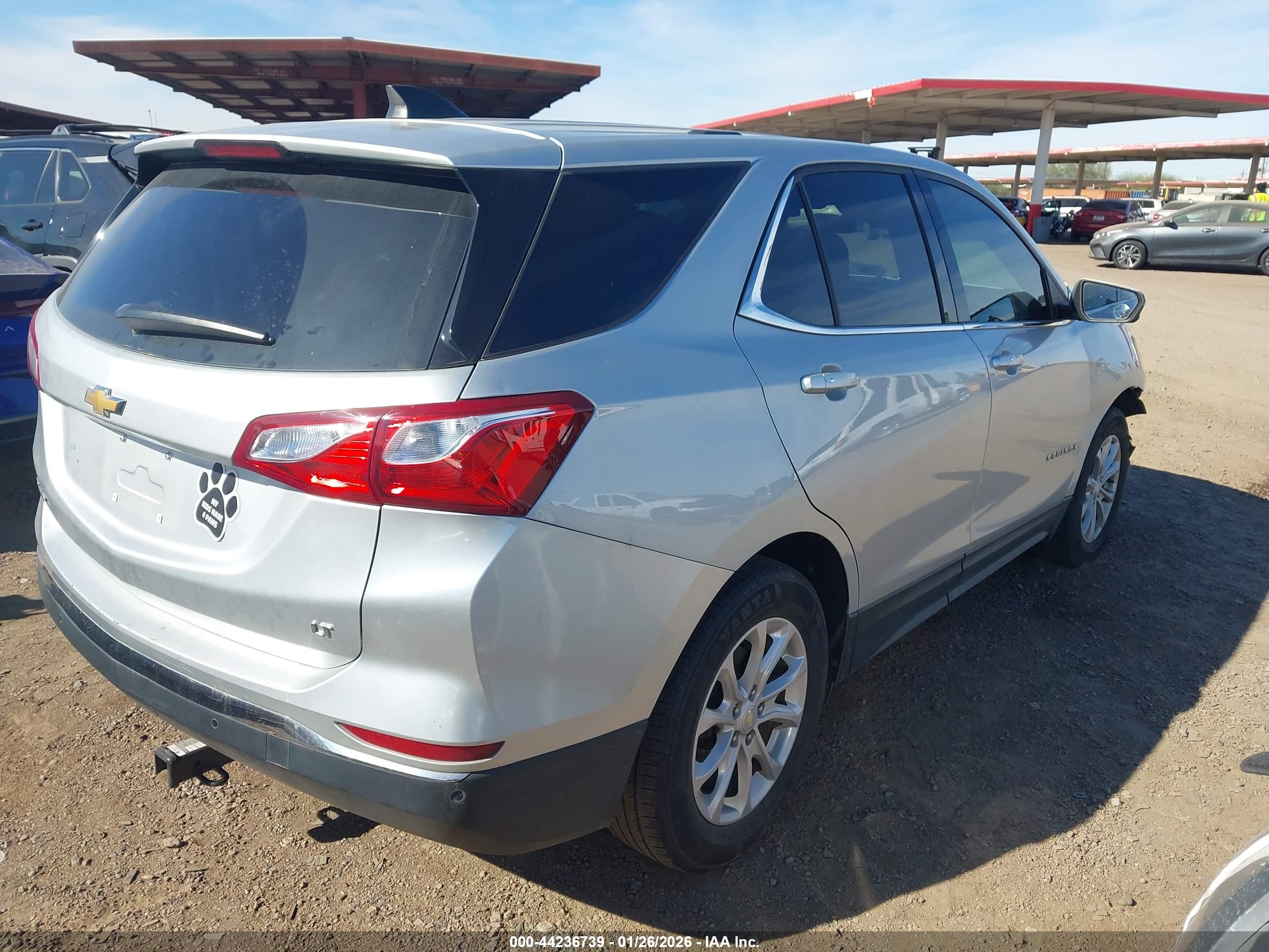 CHEVROLET EQUINOX image 4