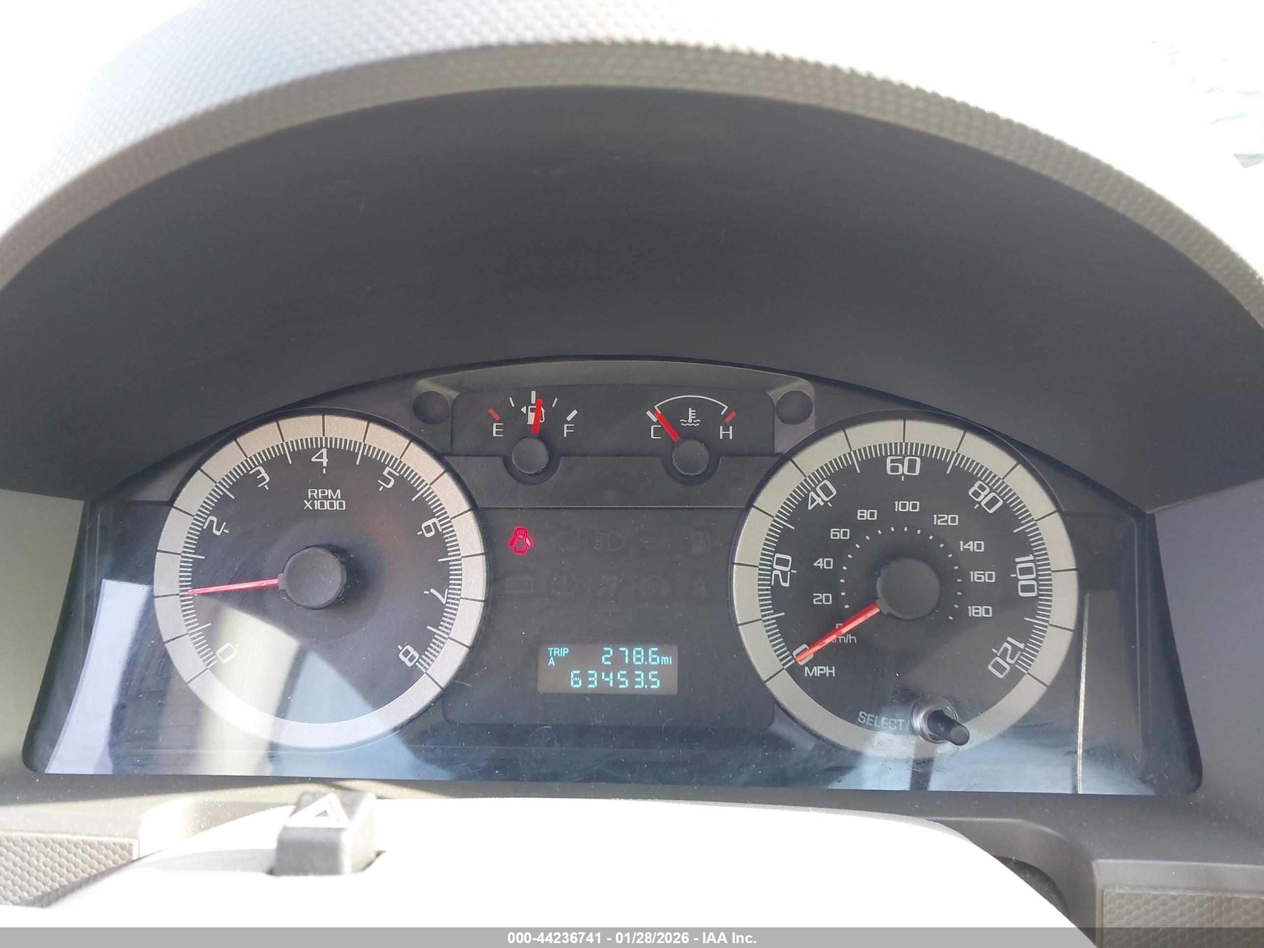 FORD ESCAPE image 7