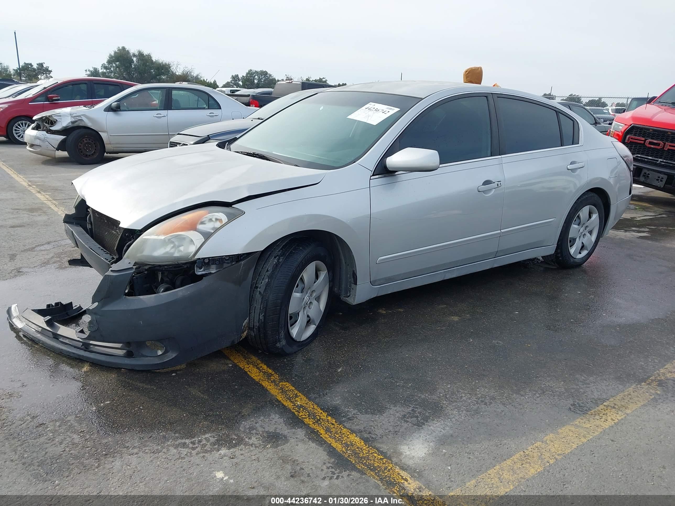 NISSAN ALTIMA image 2