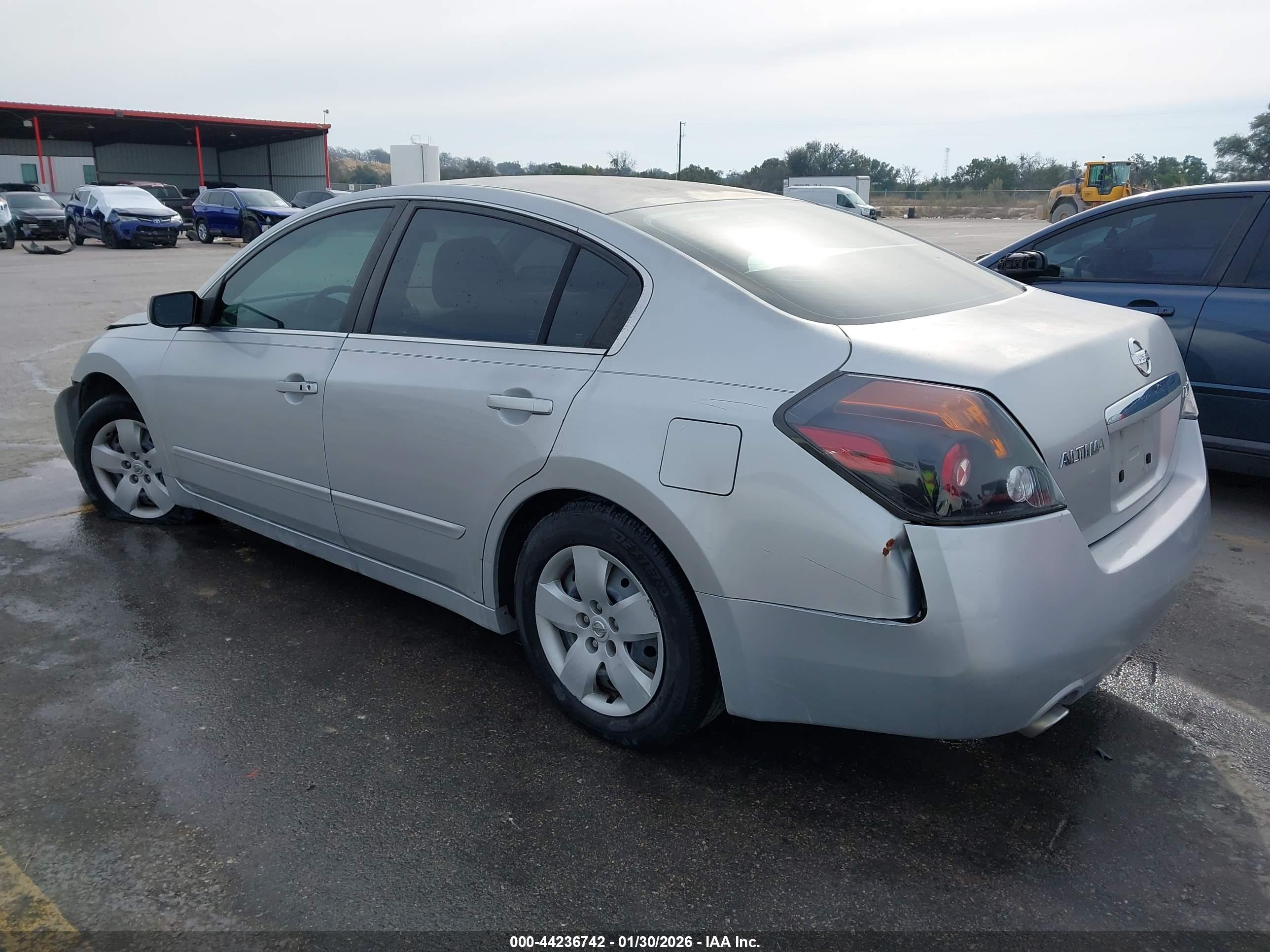 NISSAN ALTIMA image 3