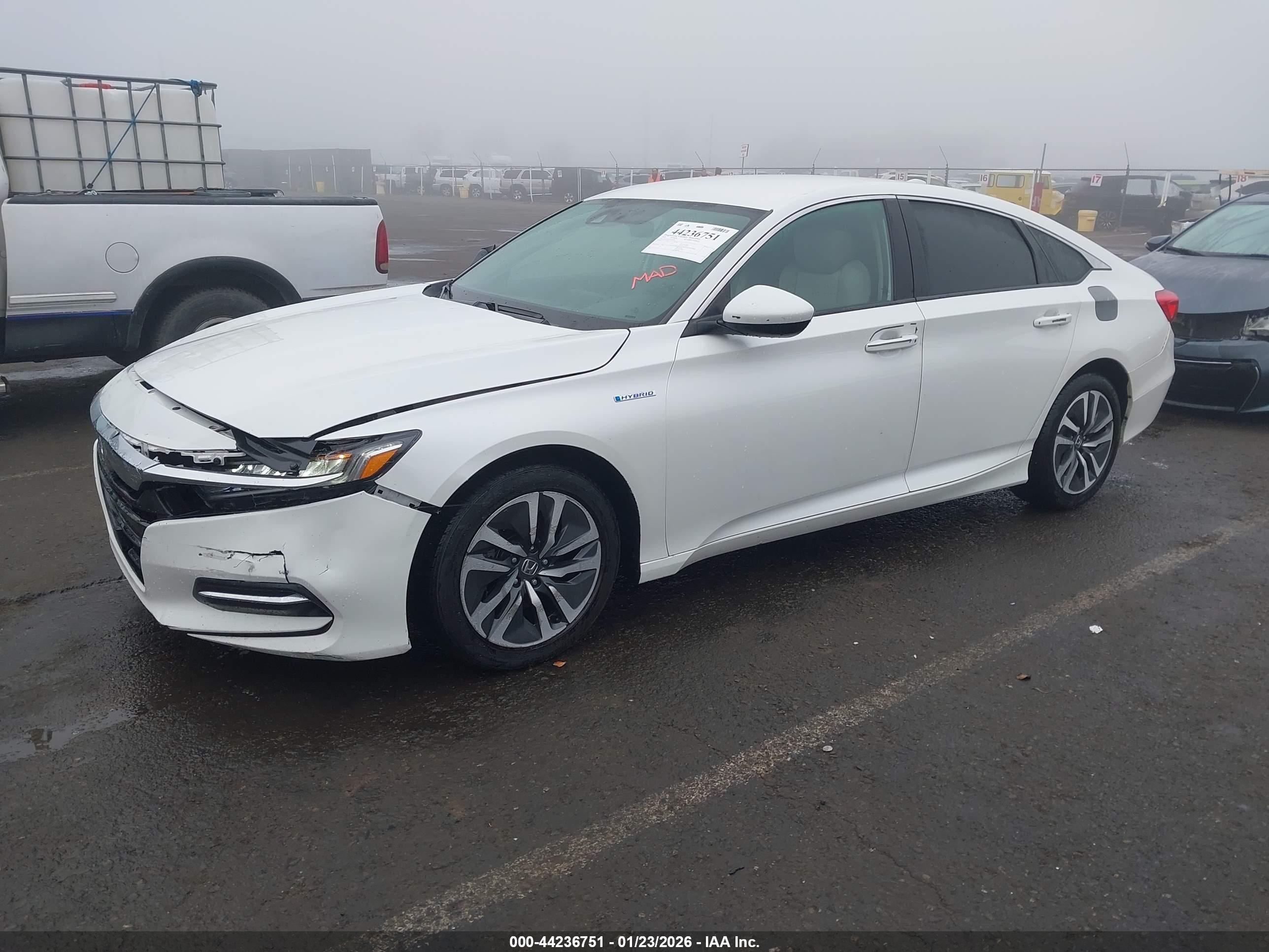 HONDA ACCORD image 2