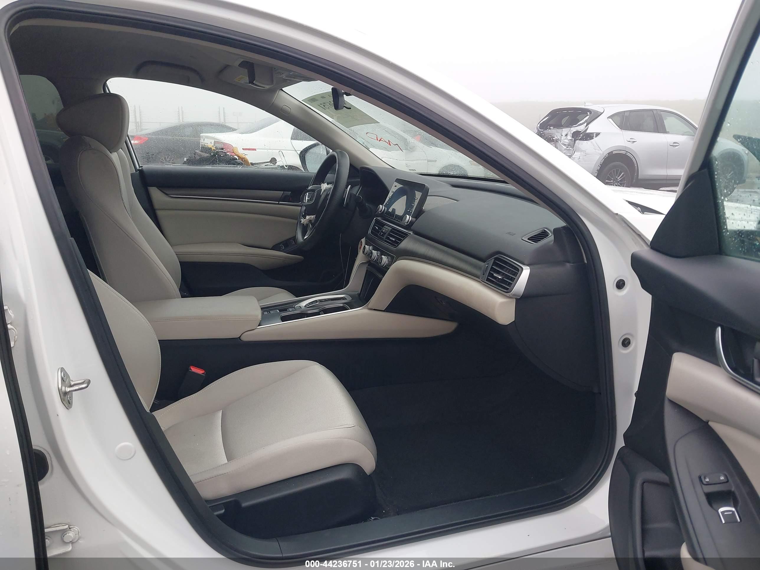 HONDA ACCORD image 5