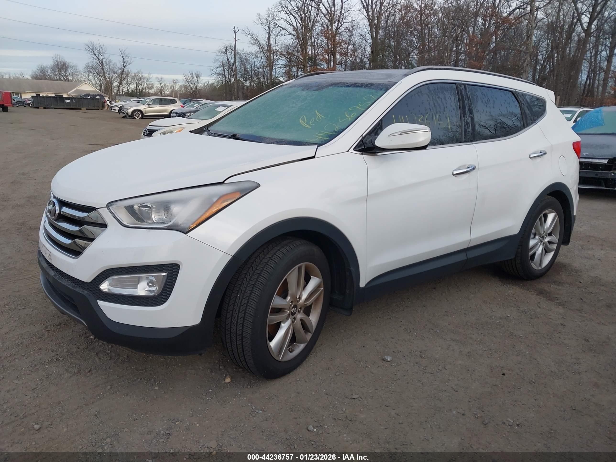 HYUNDAI SANTA image 2