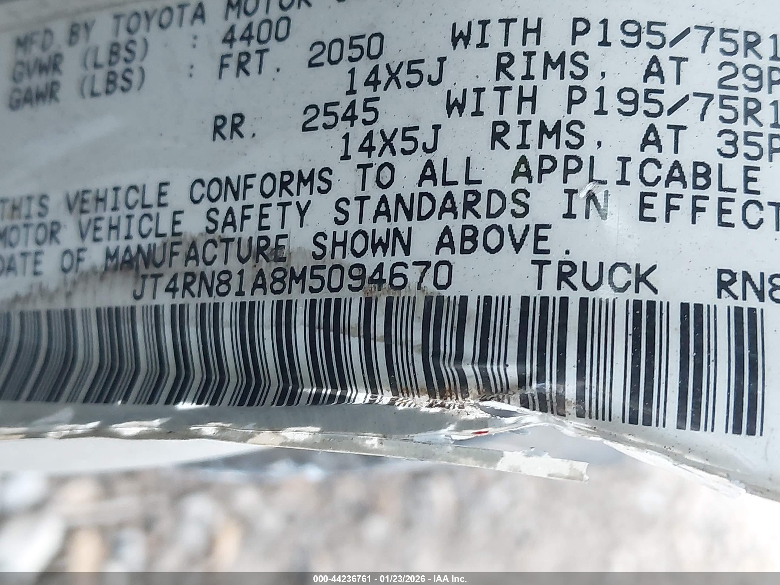 TOYOTA PICKUP image 9