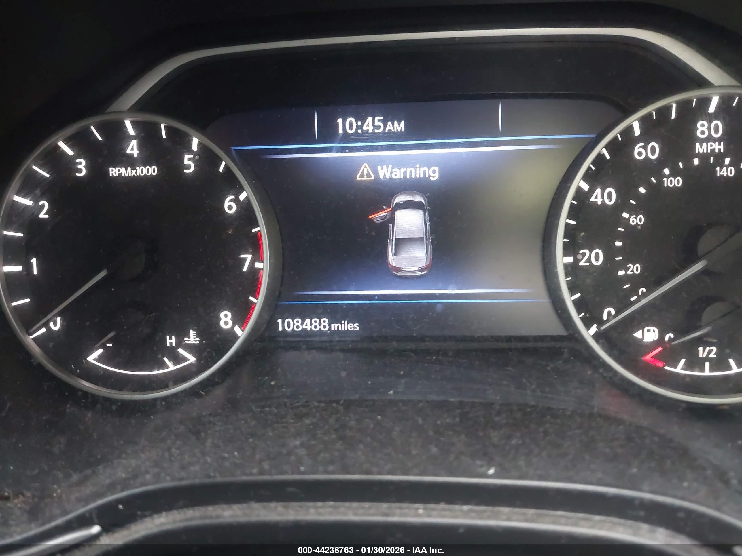 NISSAN MAXIMA image 7