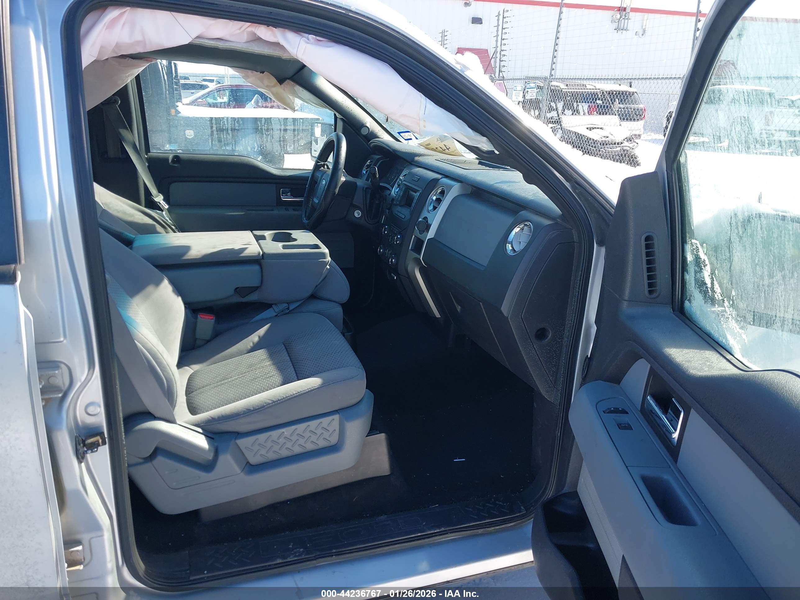 FORD F-150 image 5