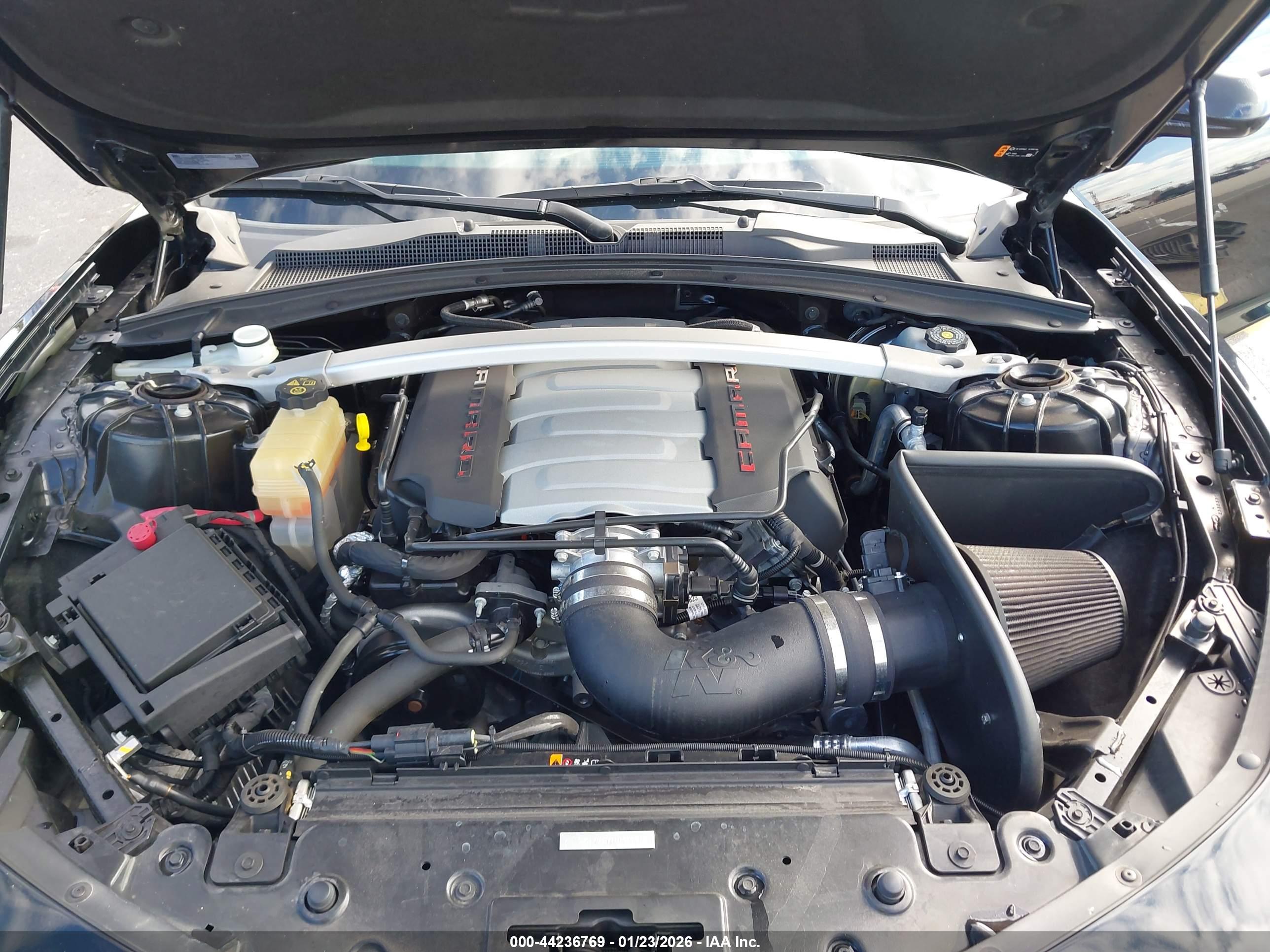 CHEVROLET CAMARO image 10