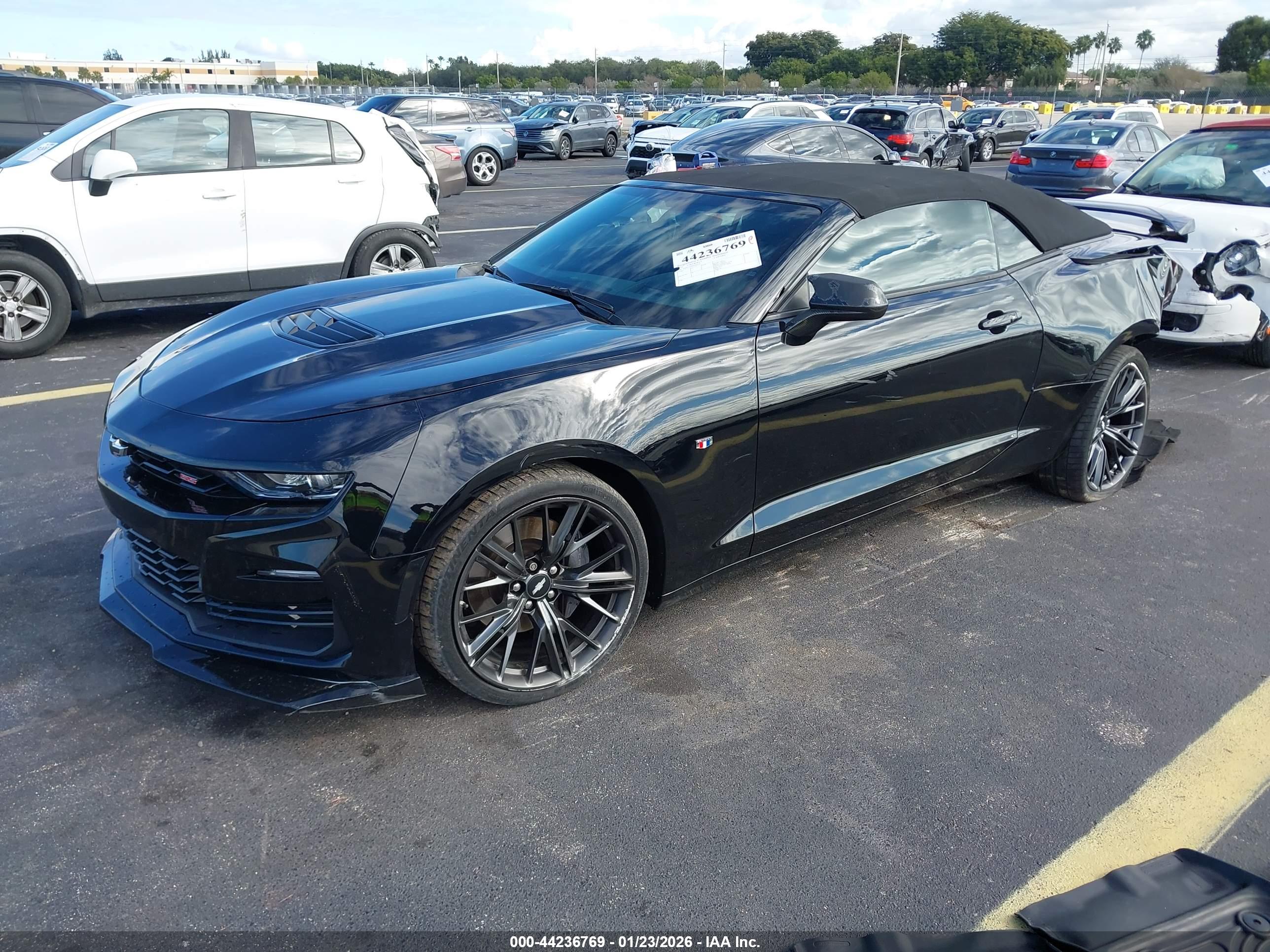 CHEVROLET CAMARO image 2
