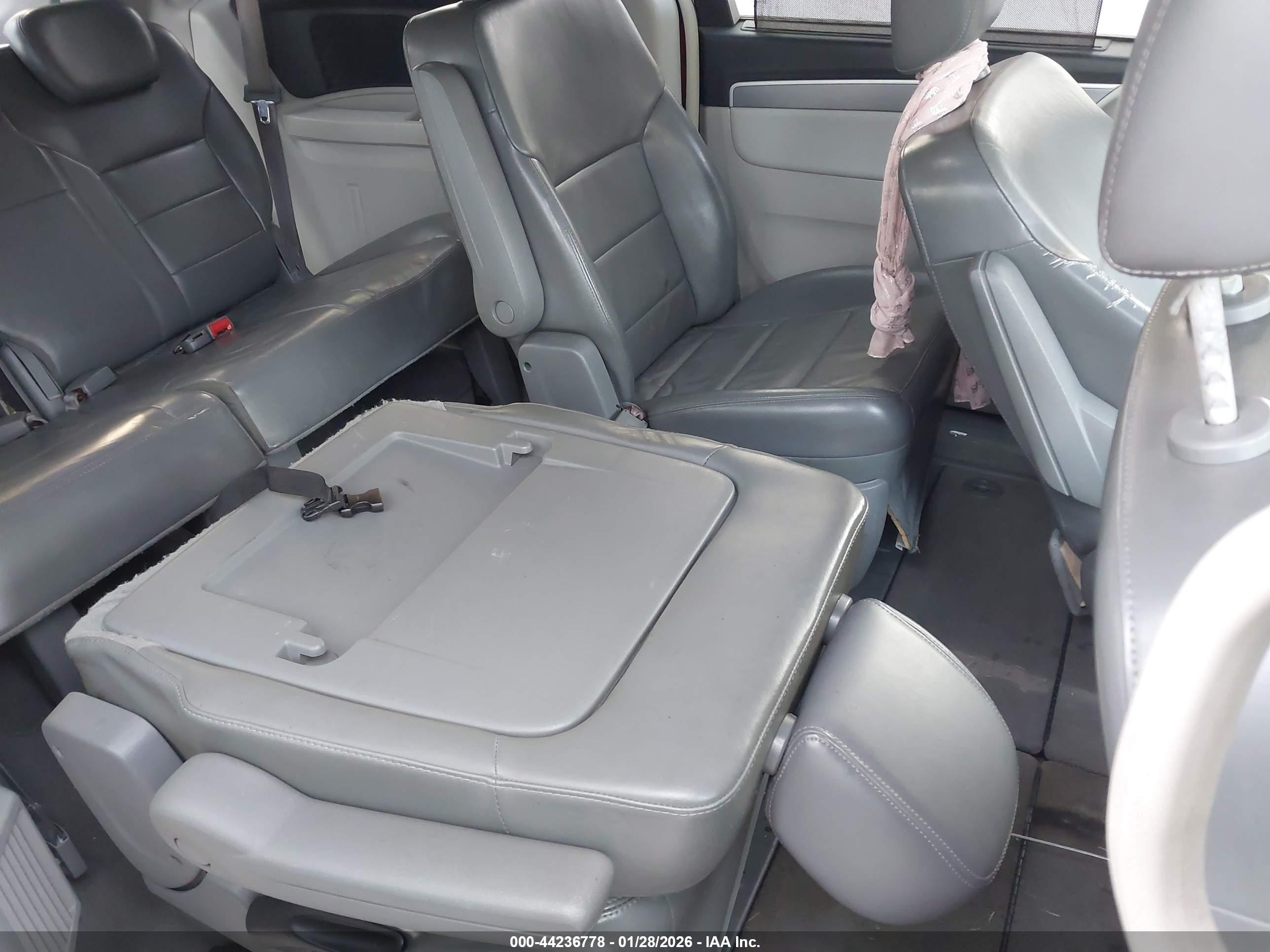 VOLKSWAGEN ROUTAN image 8