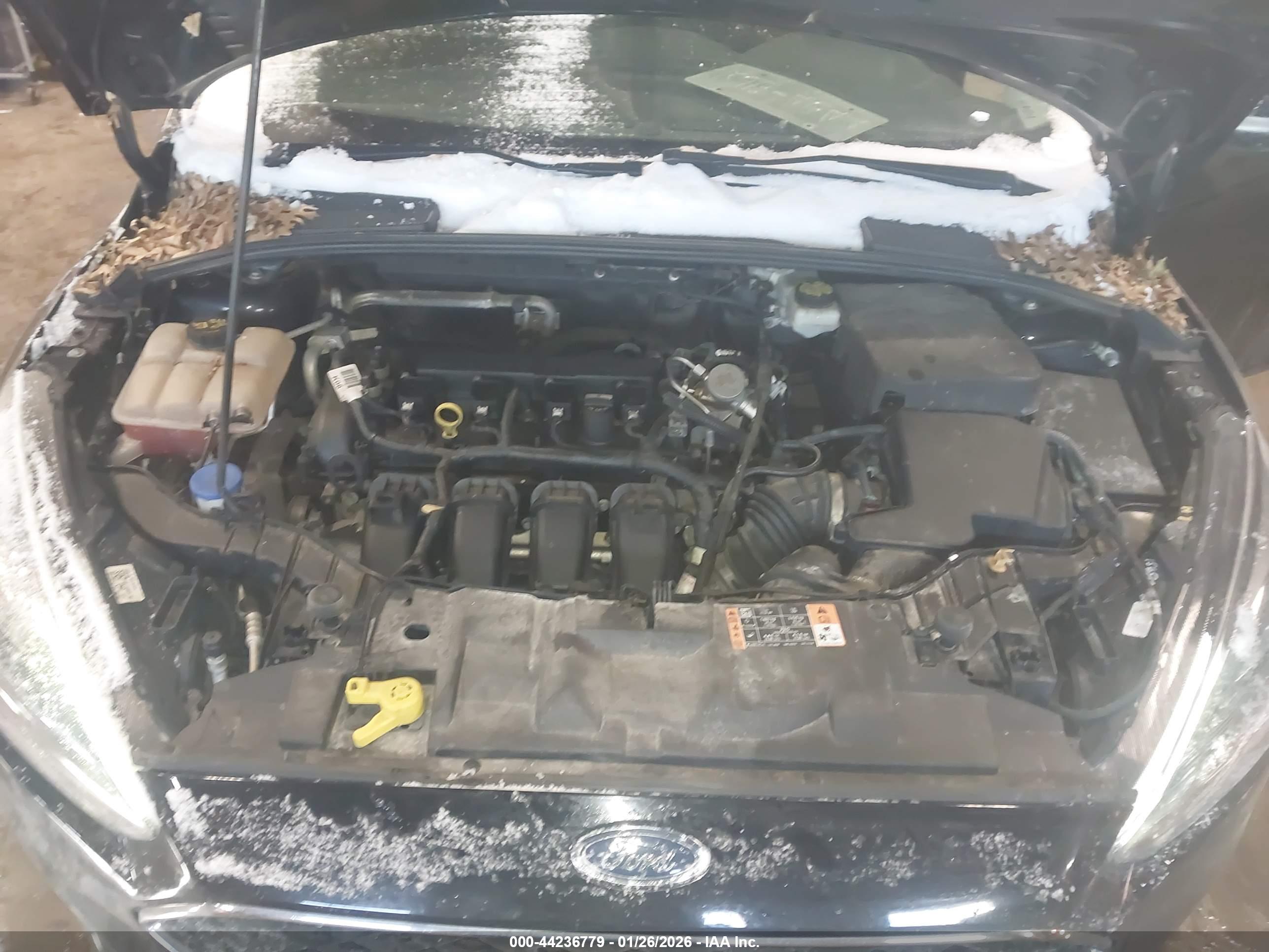 FORD FOCUS image 10