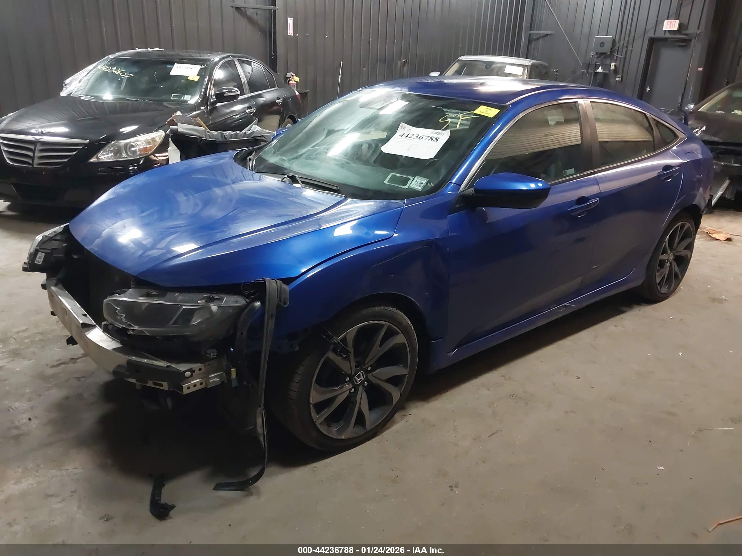 HONDA CIVIC image 2