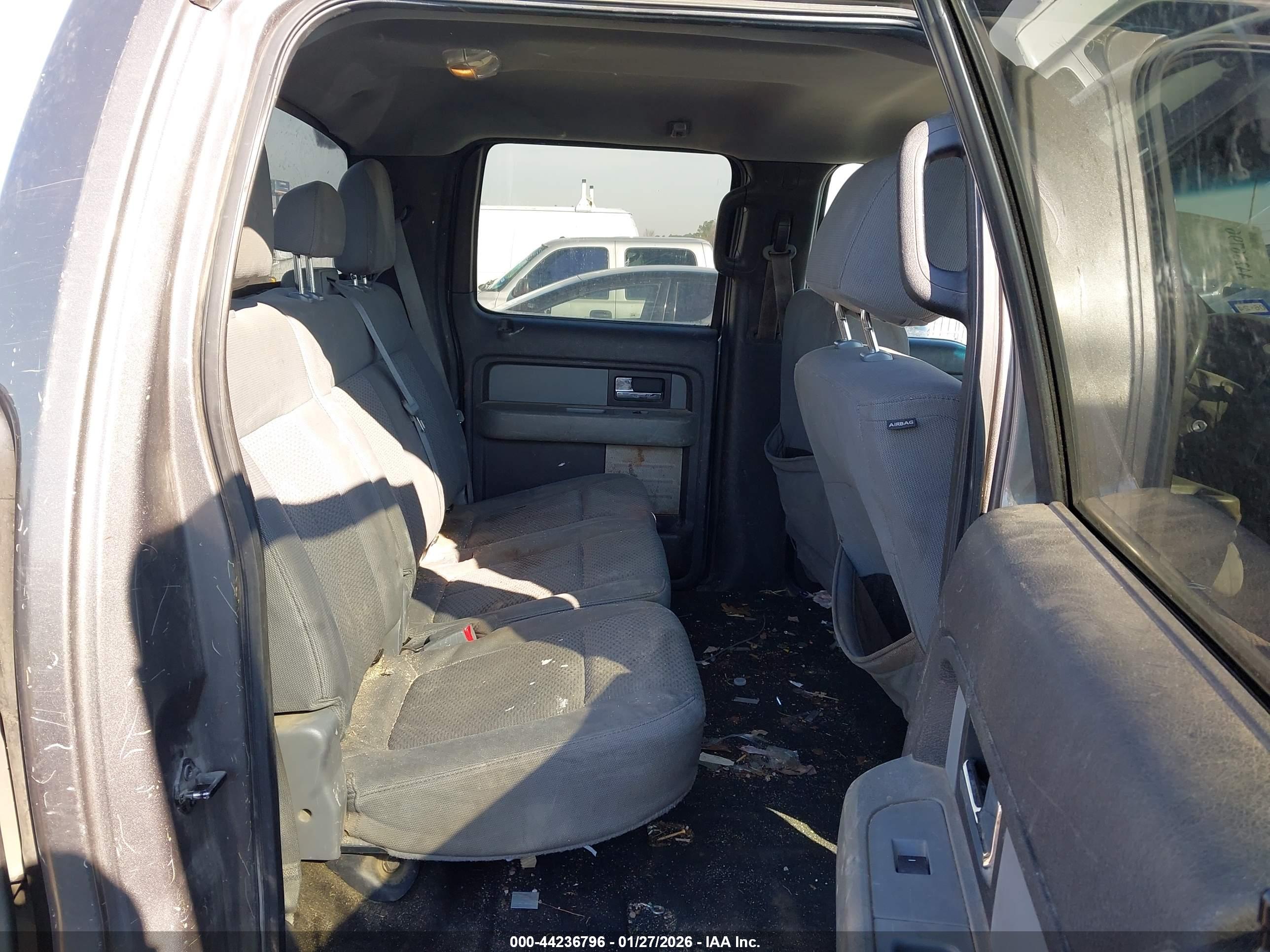 FORD F-150 image 8
