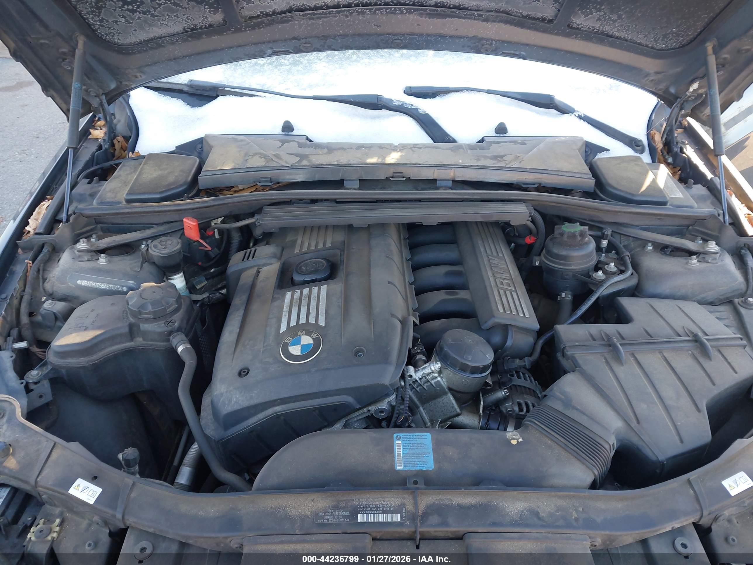 BMW 328I image 10