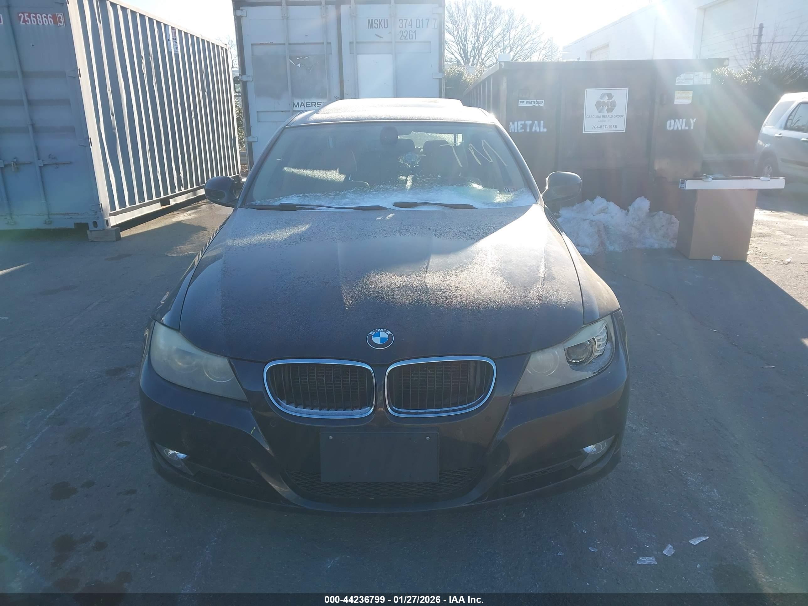 BMW 328I image 6
