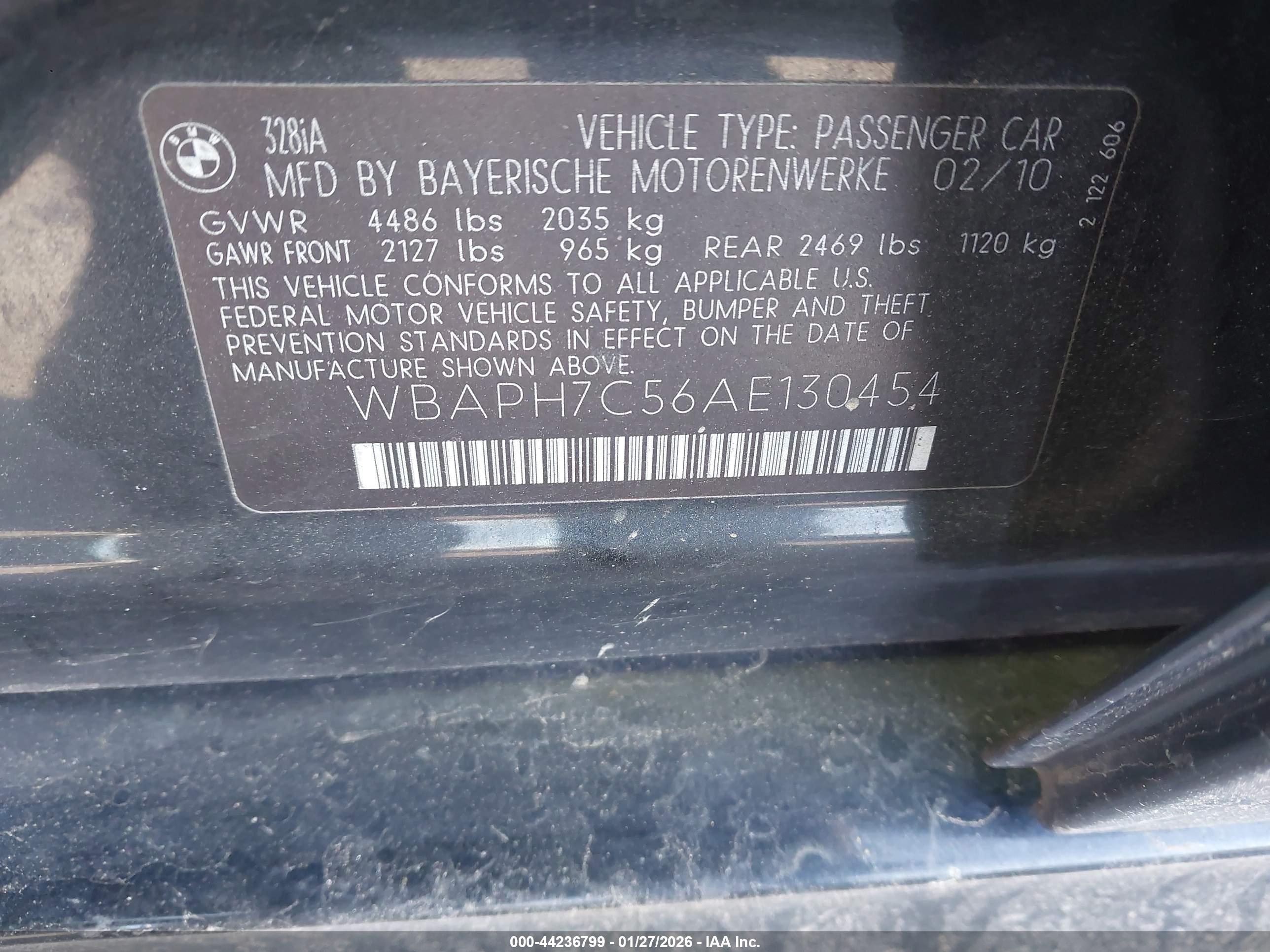 BMW 328I image 9