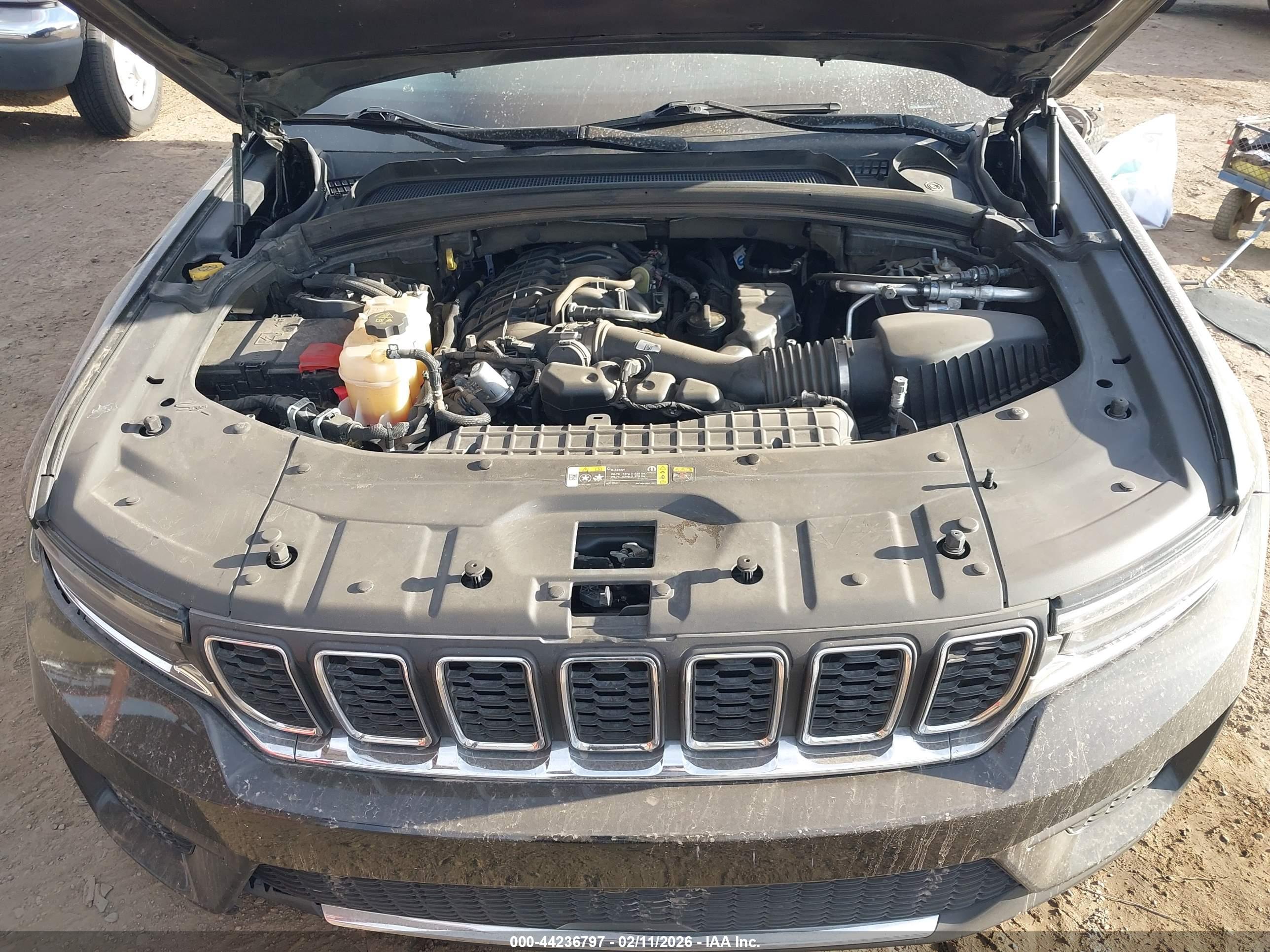 JEEP GRAND image 10