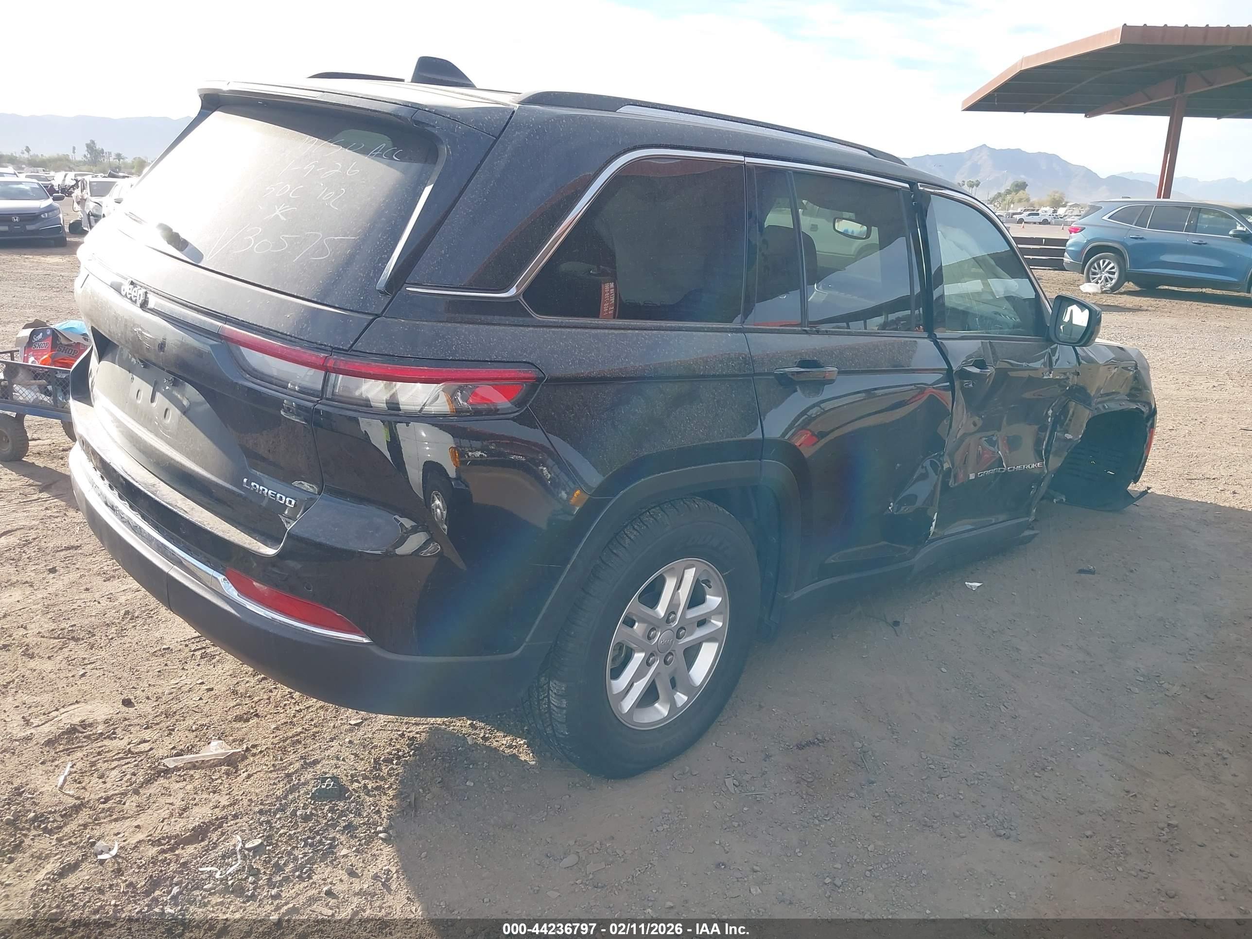 JEEP GRAND image 4