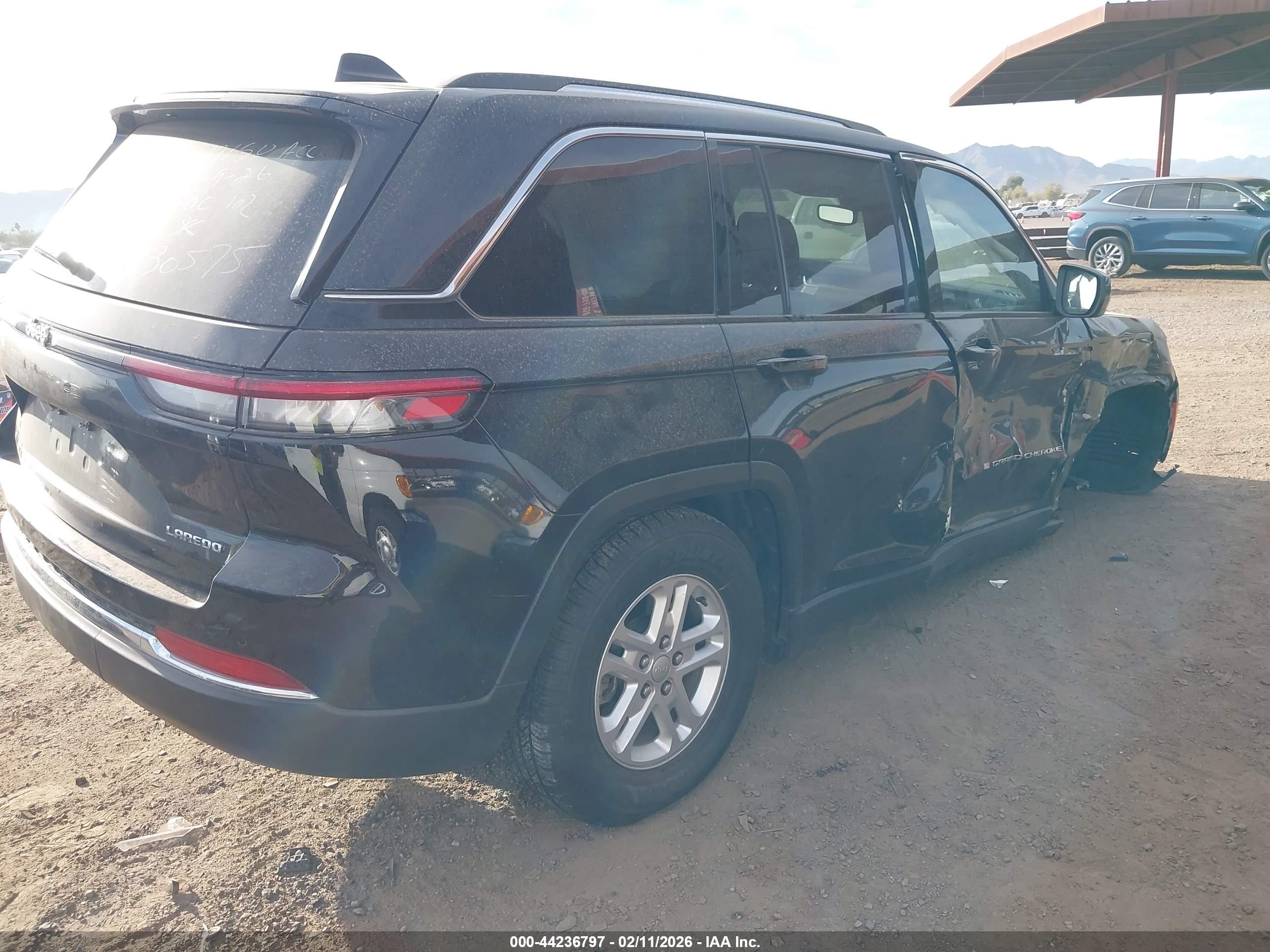 JEEP GRAND image 6
