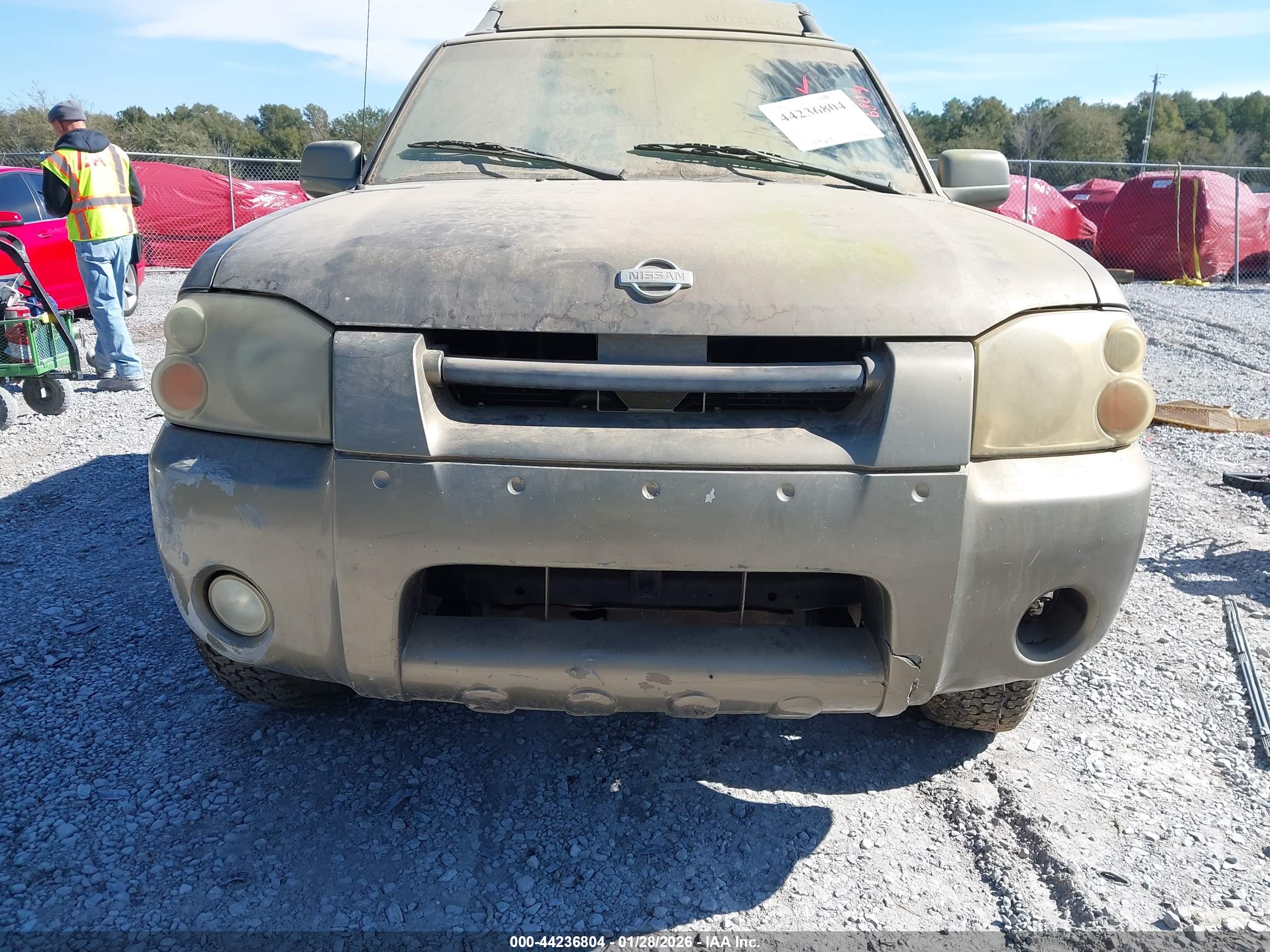 NISSAN FRONTIER image 6