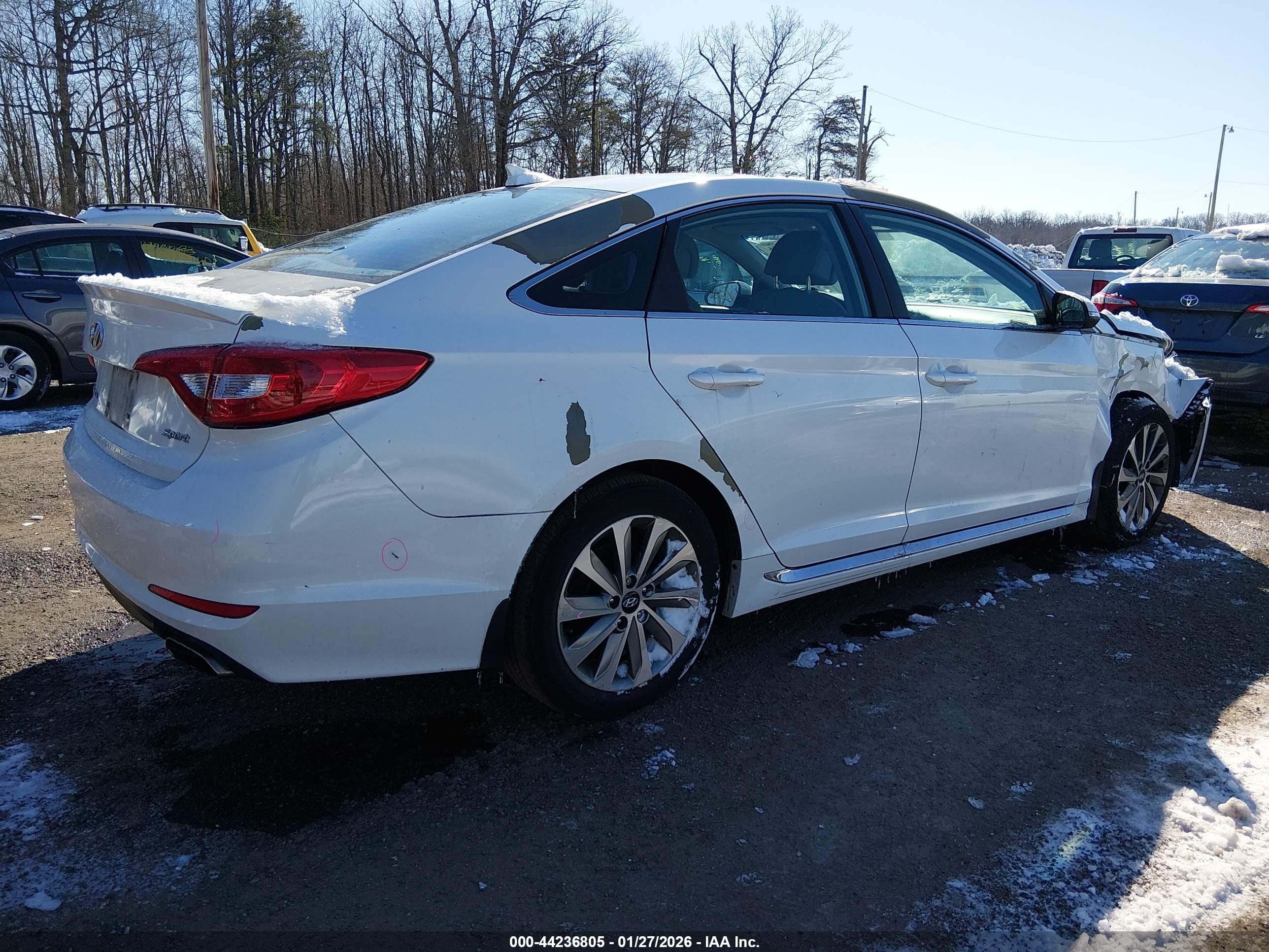 HYUNDAI SONATA image 4