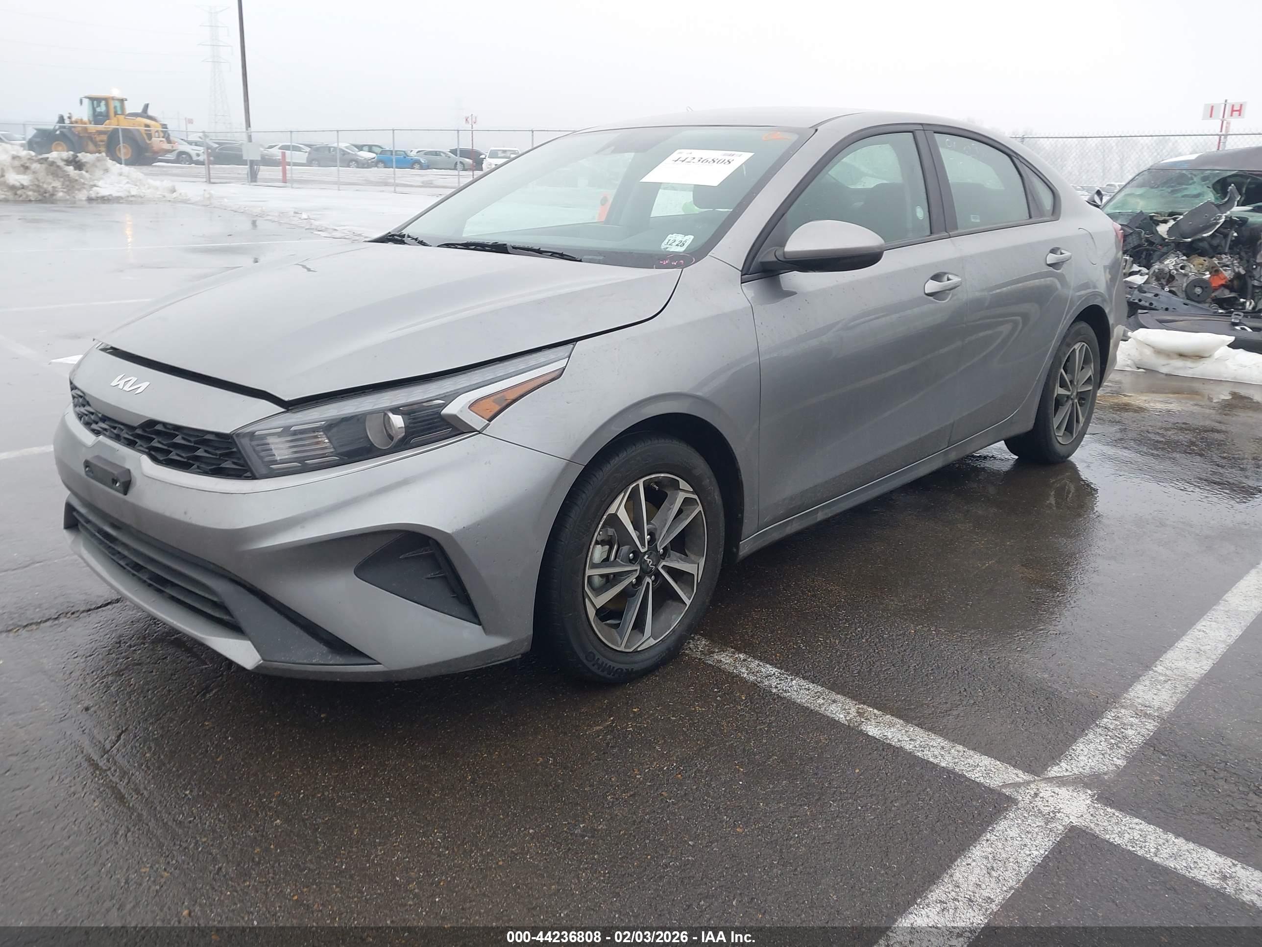 KIA FORTE image 2