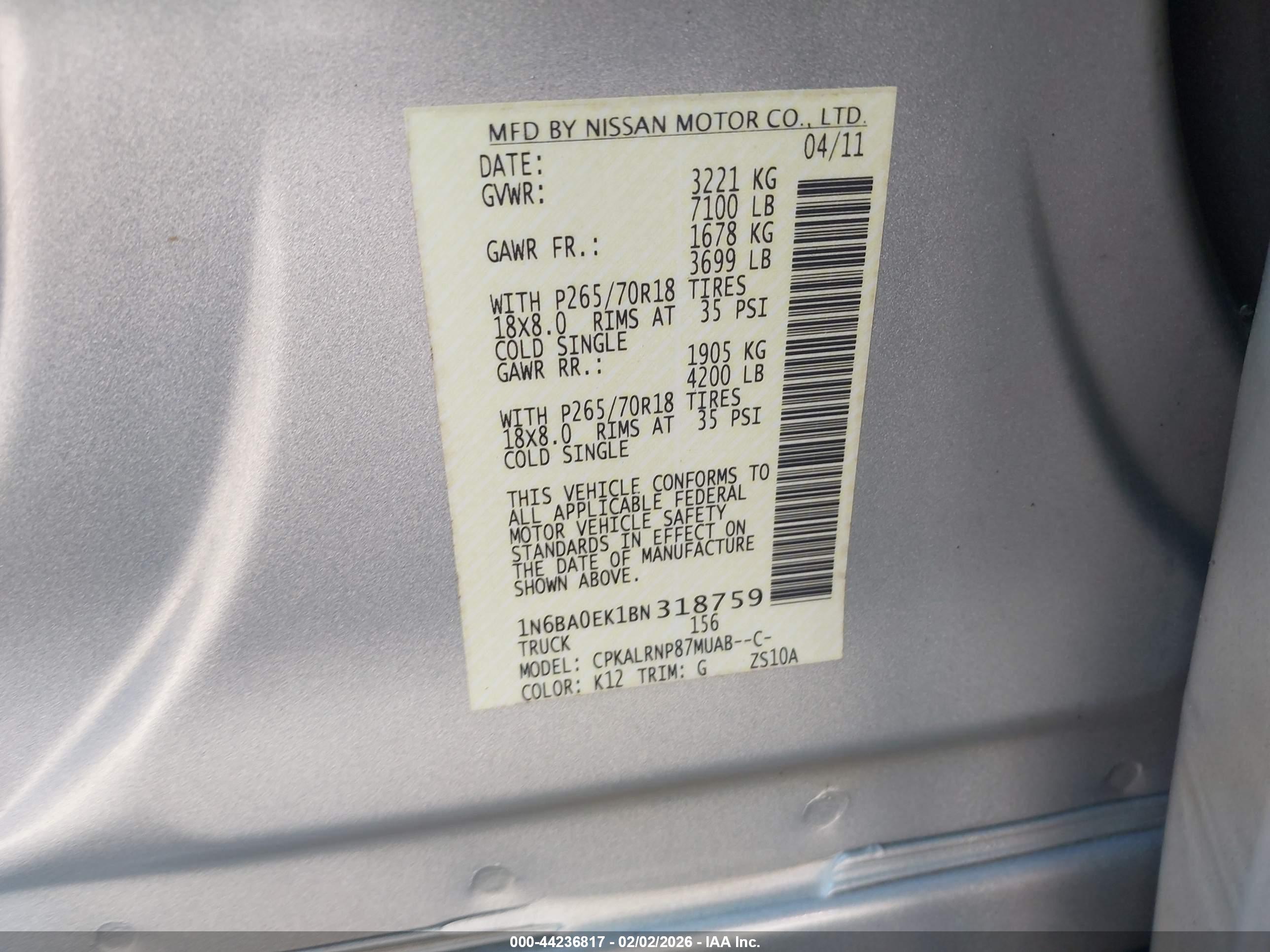 NISSAN TITAN image 9