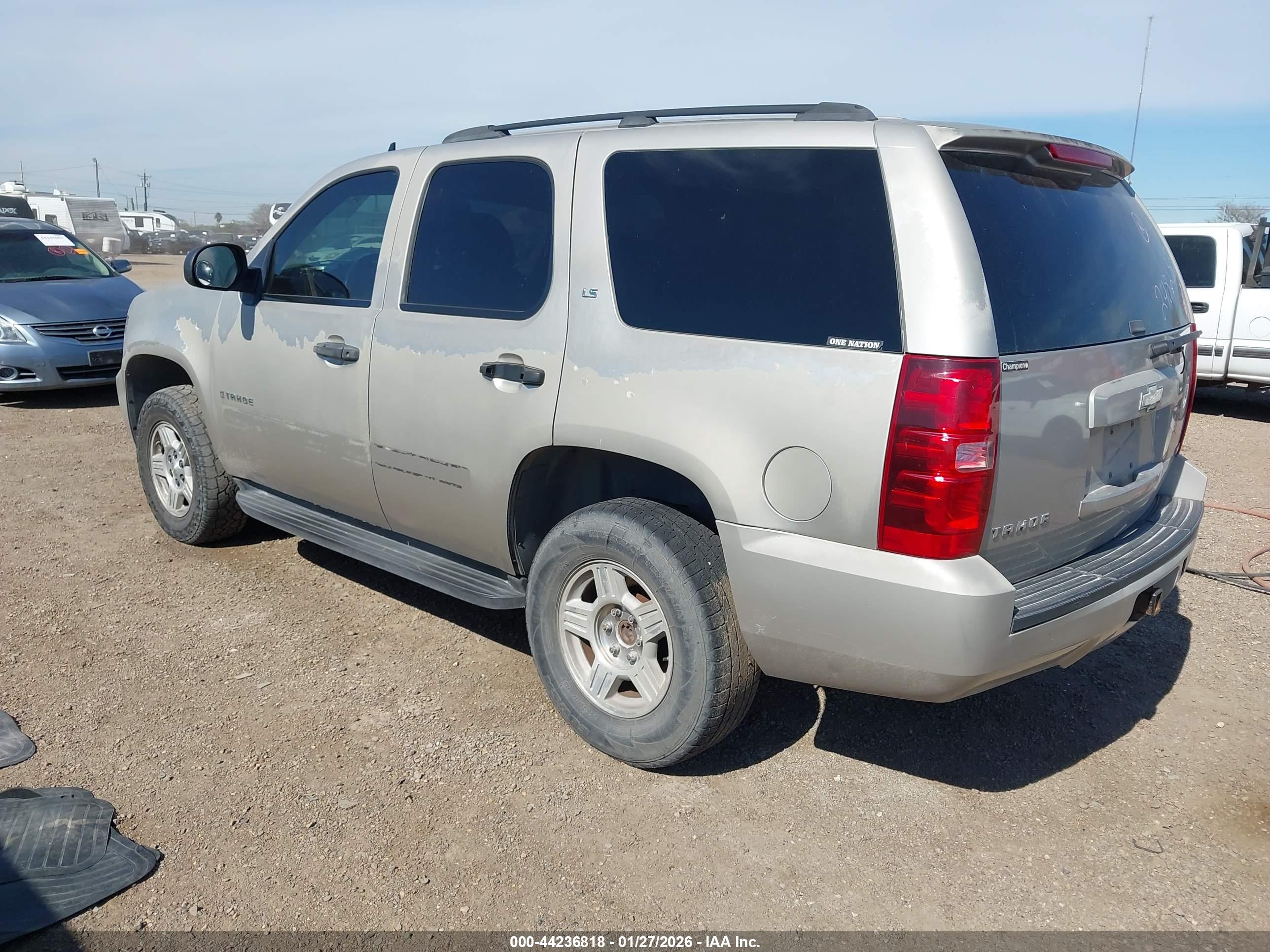 CHEVROLET TAHOE image 3