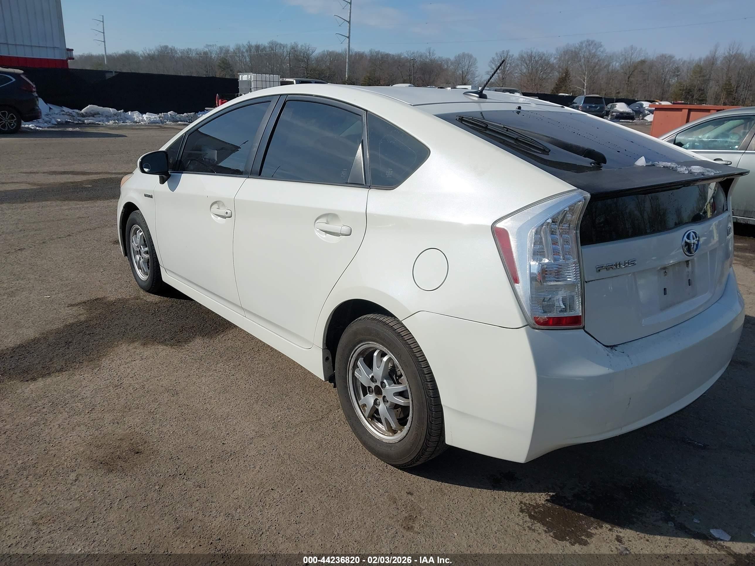 TOYOTA PRIUS image 3
