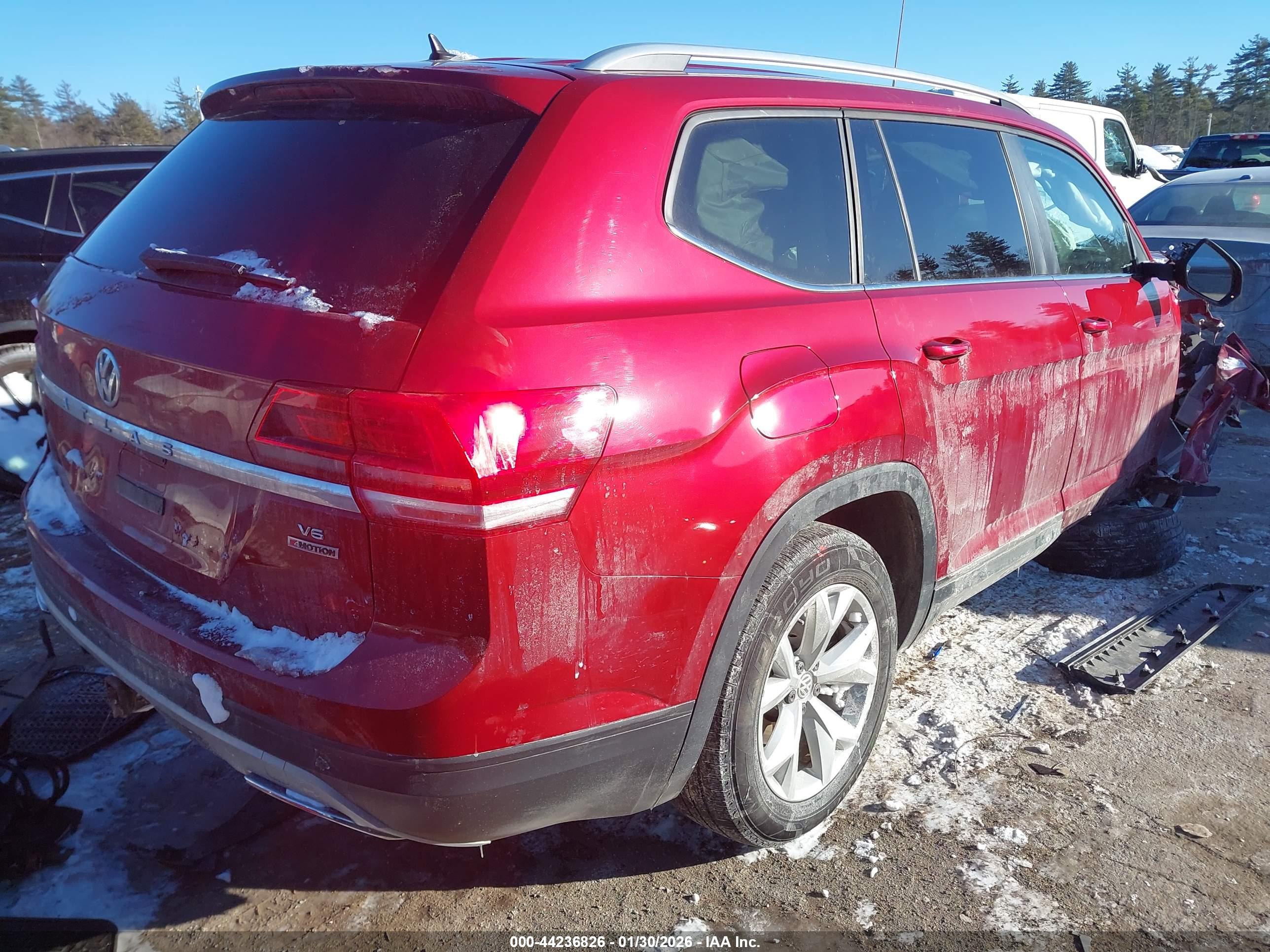 VOLKSWAGEN ATLAS image 4