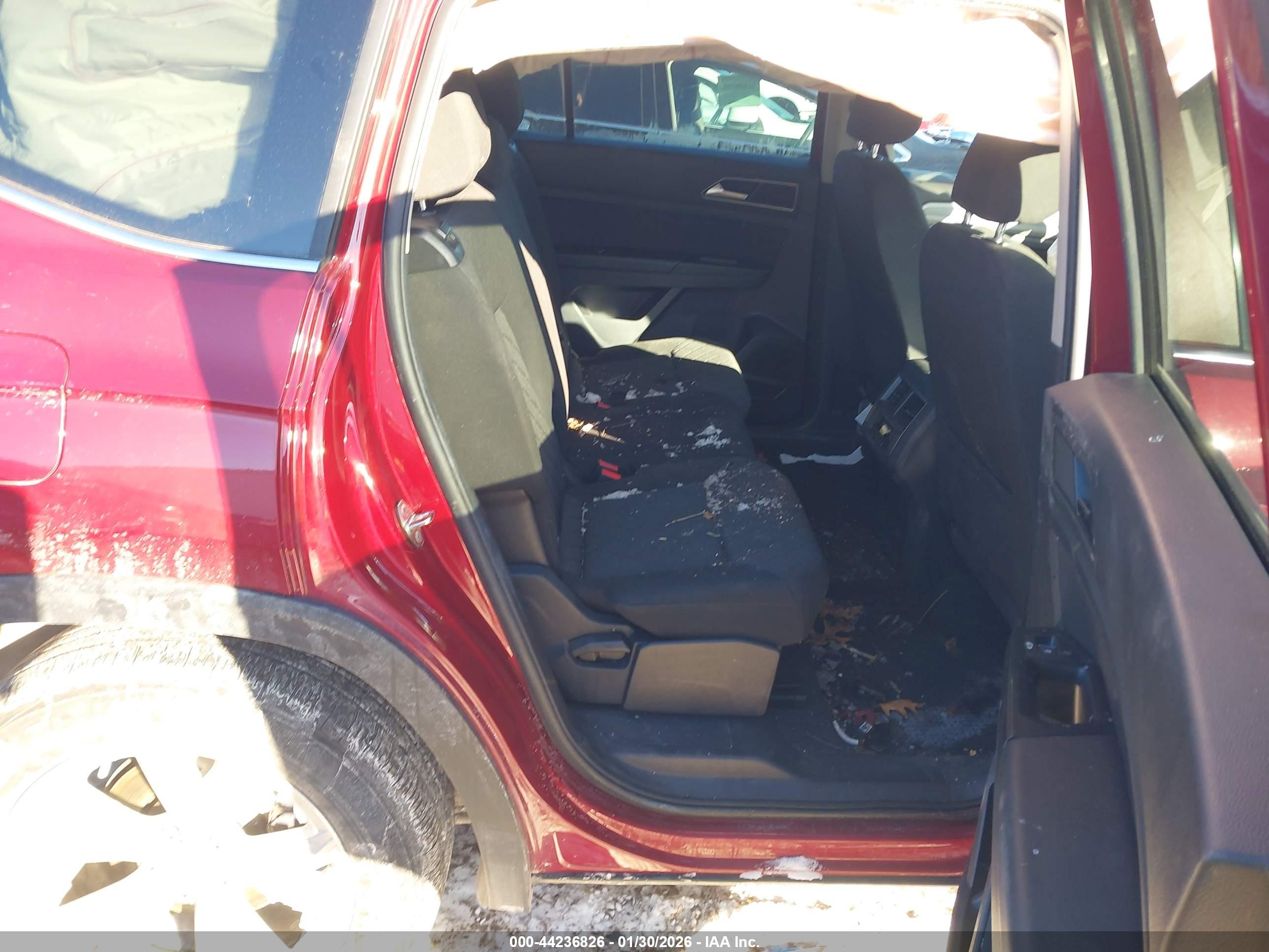 VOLKSWAGEN ATLAS image 8