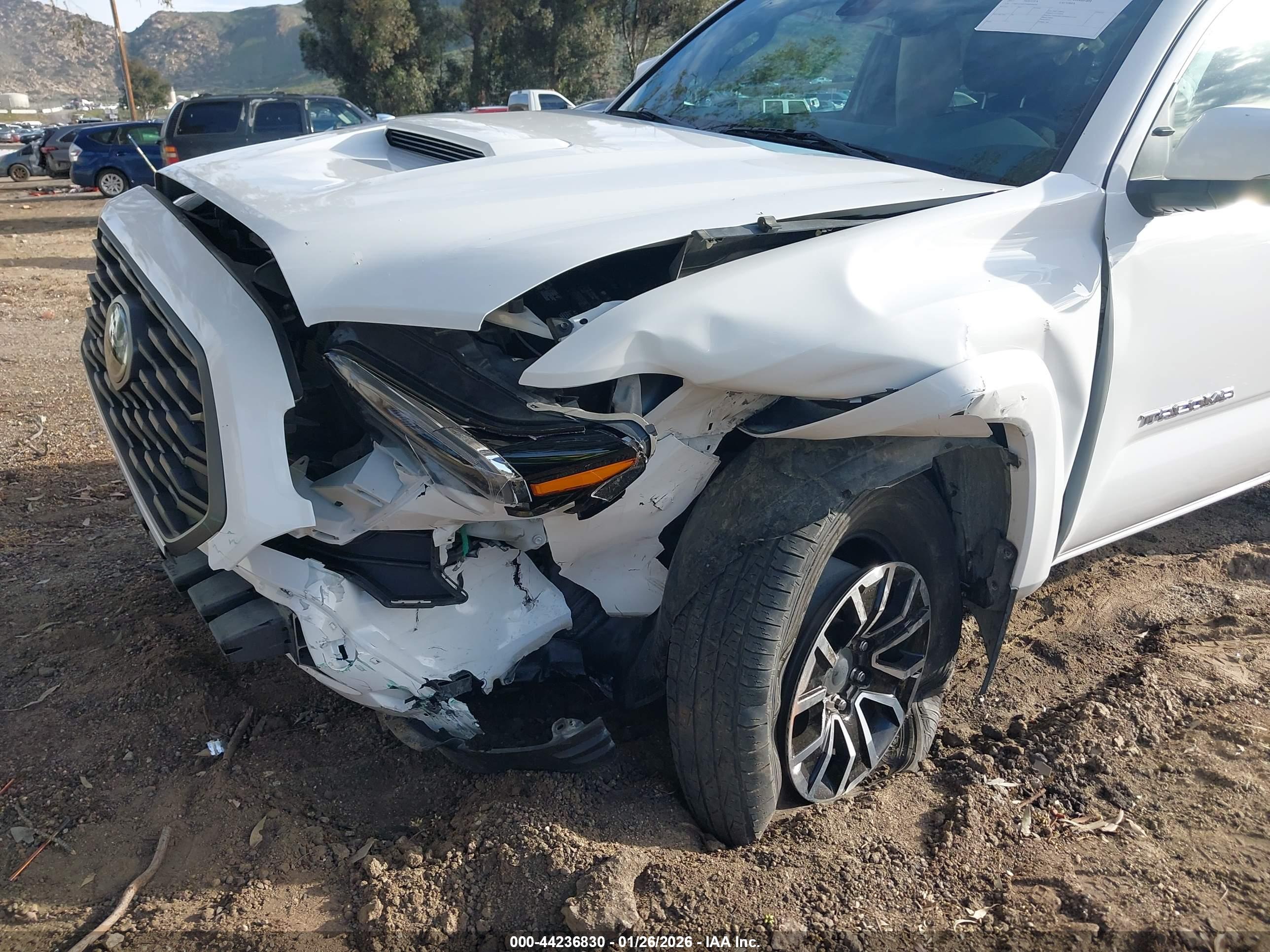 TOYOTA TACOMA image 6