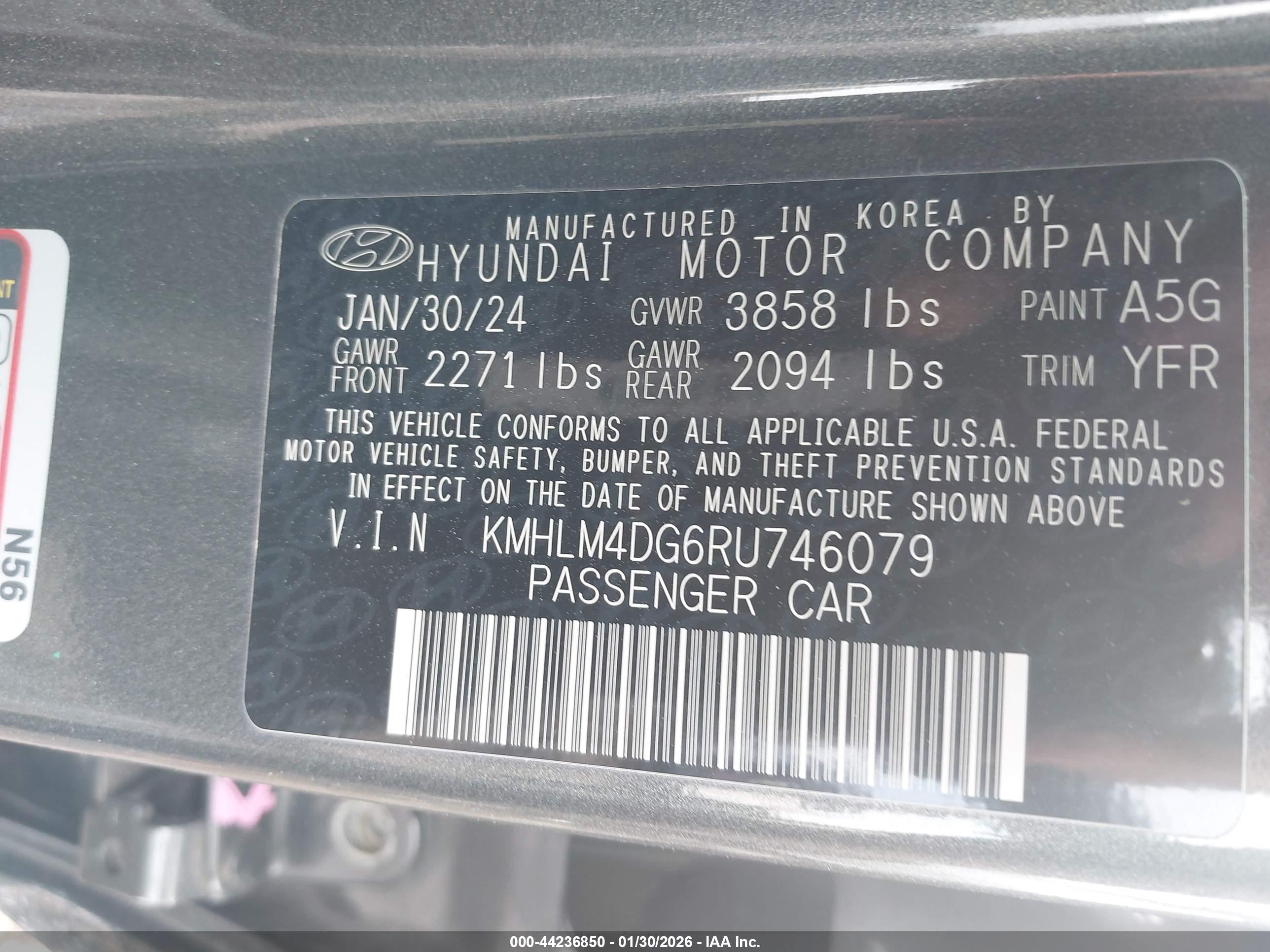 HYUNDAI ELANTRA image 9