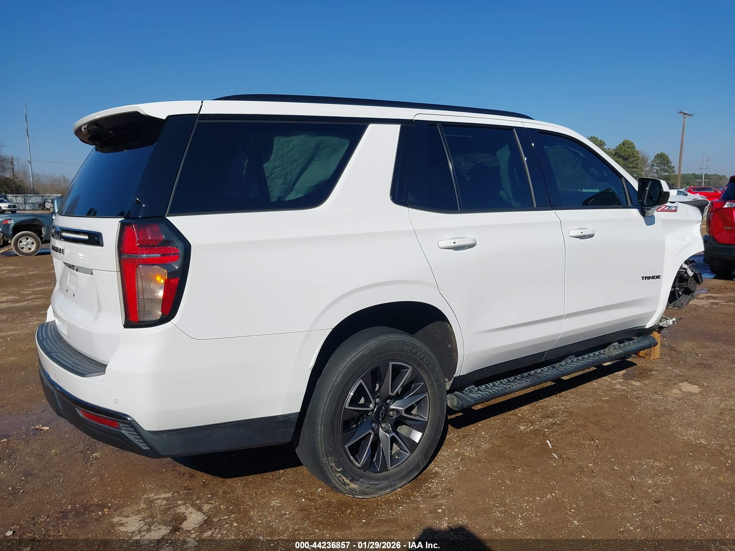 CHEVROLET TAHOE image 4